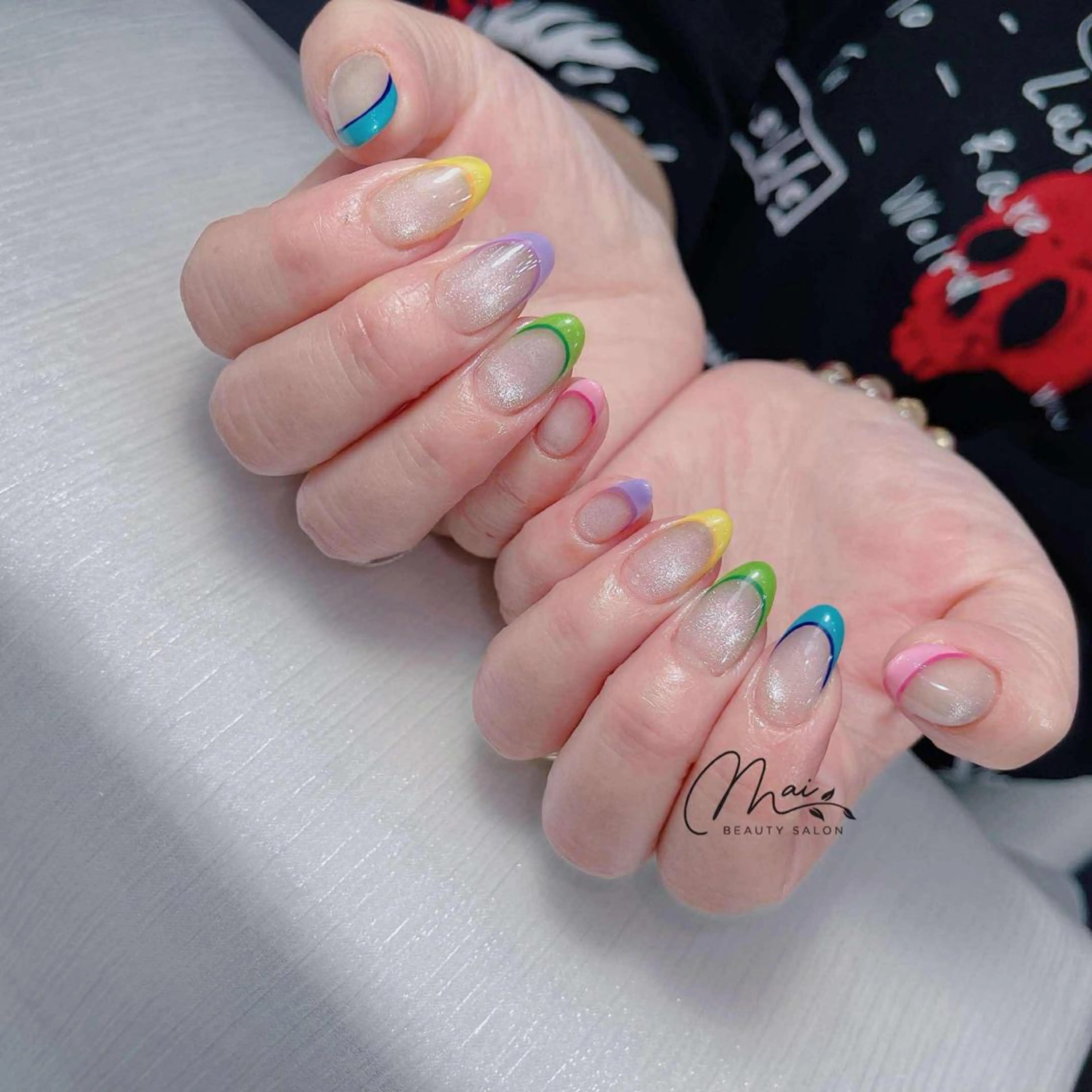 ネイル アニマル柄 ボルドー ジェルネイル ニュアンスネイル パラジェル MaiBeauty マイ マイのネイルデザイン