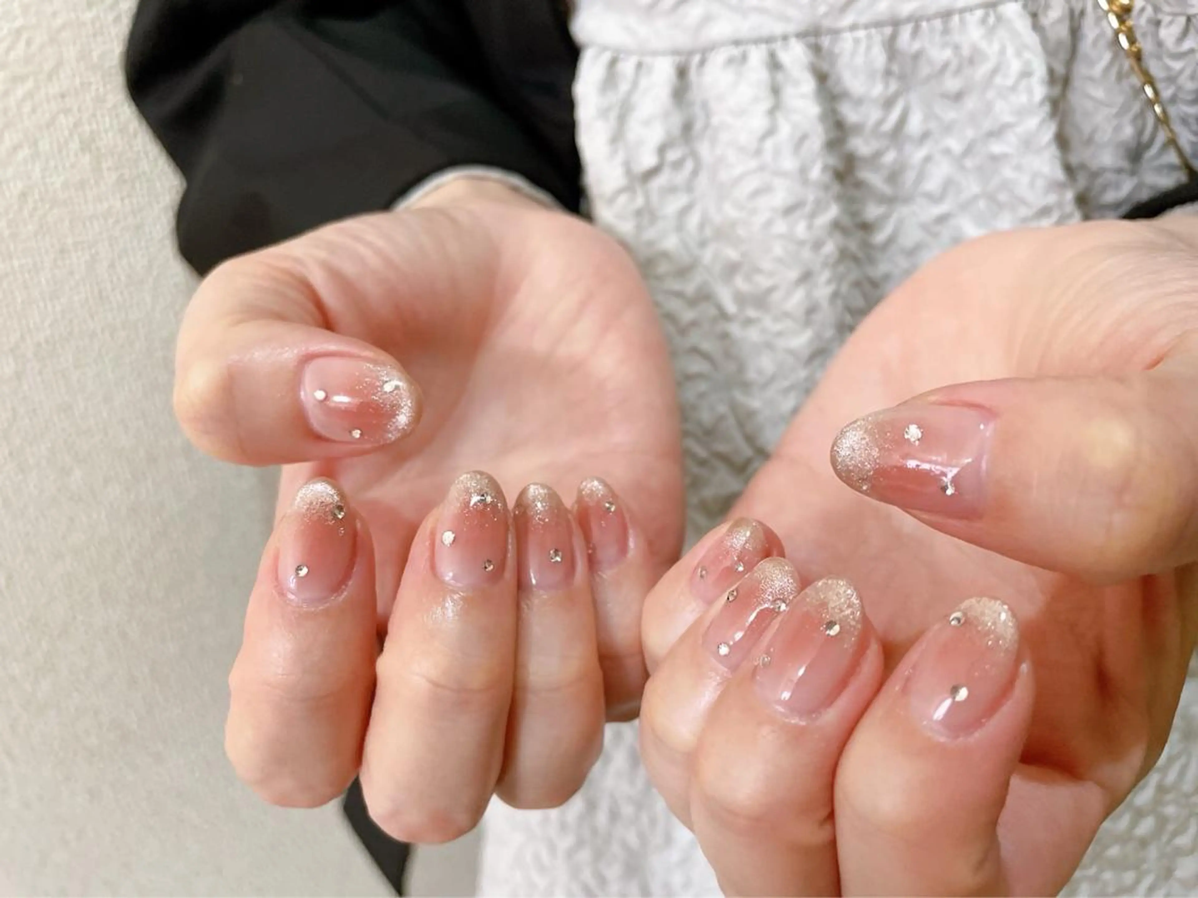 ネイル チークネイル 桜ネイル フレンチネイル ジェルネイル ガラスフレンチ ハンドネイル kiki nail &brow二子玉川の眉毛・アイブロウイメージ