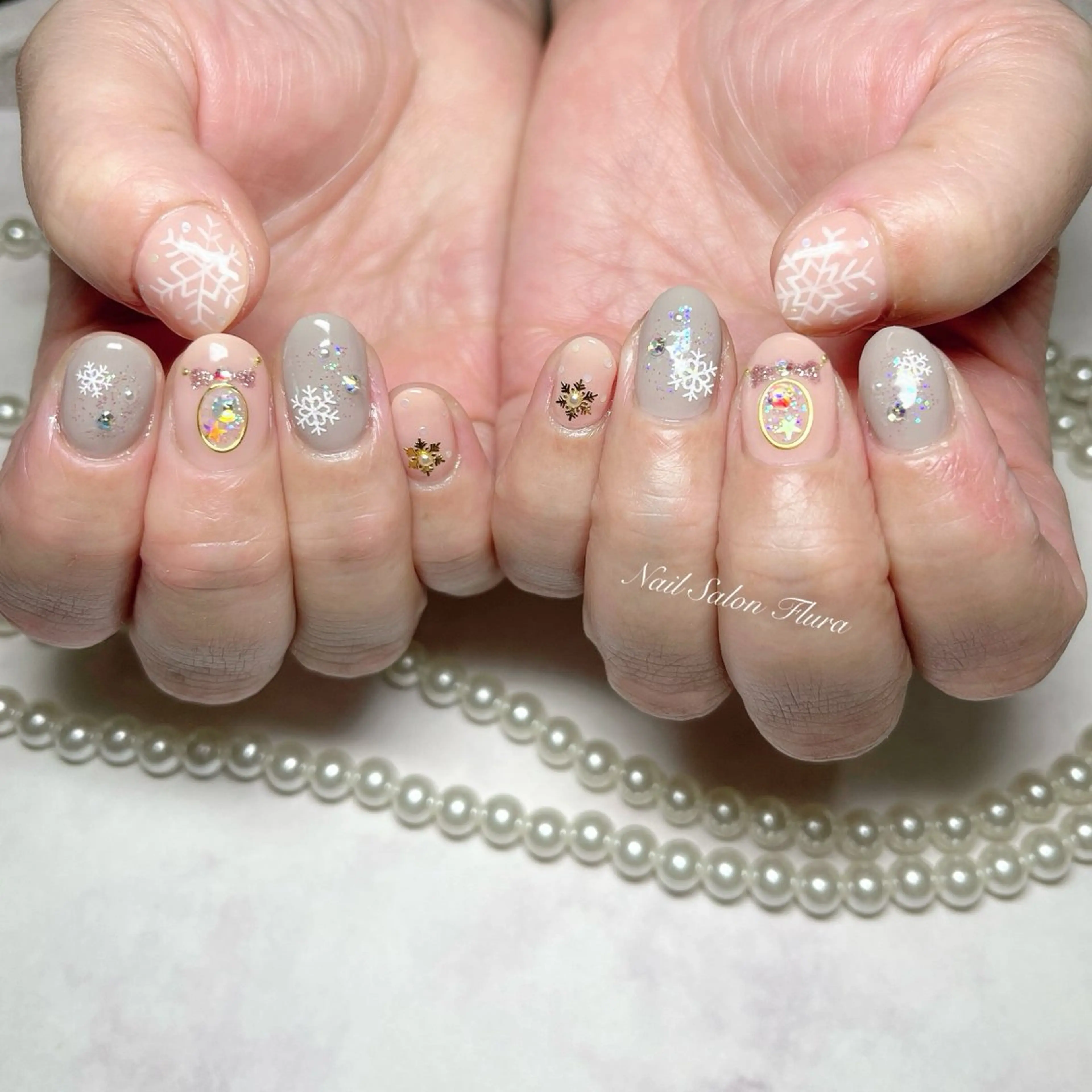 ネイル NailSalon Fluraのネイルデザイン