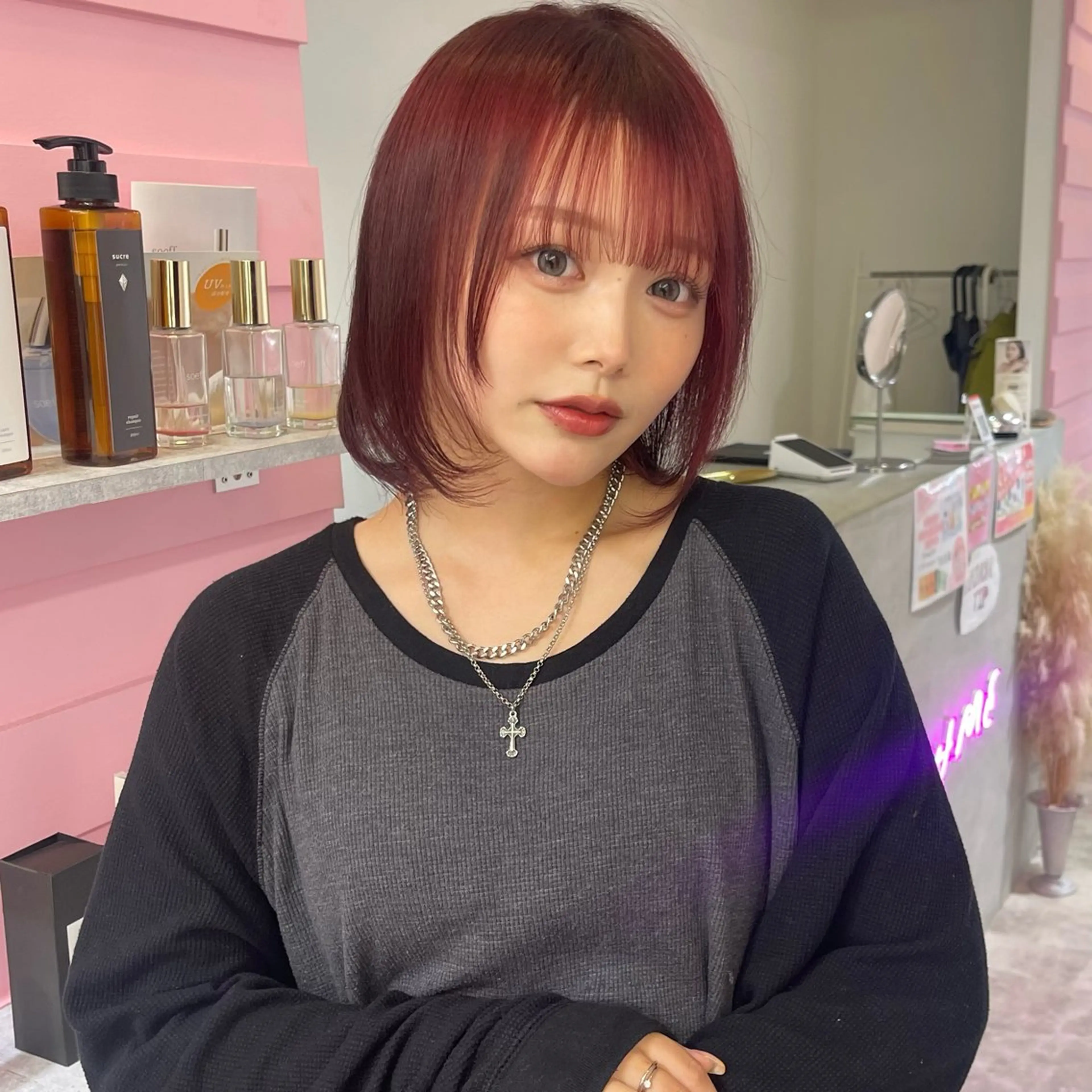 ショート カラー レッドカラー 🎀ミルクティー/暖 色×レイヤー/マリアのヘアスタイル