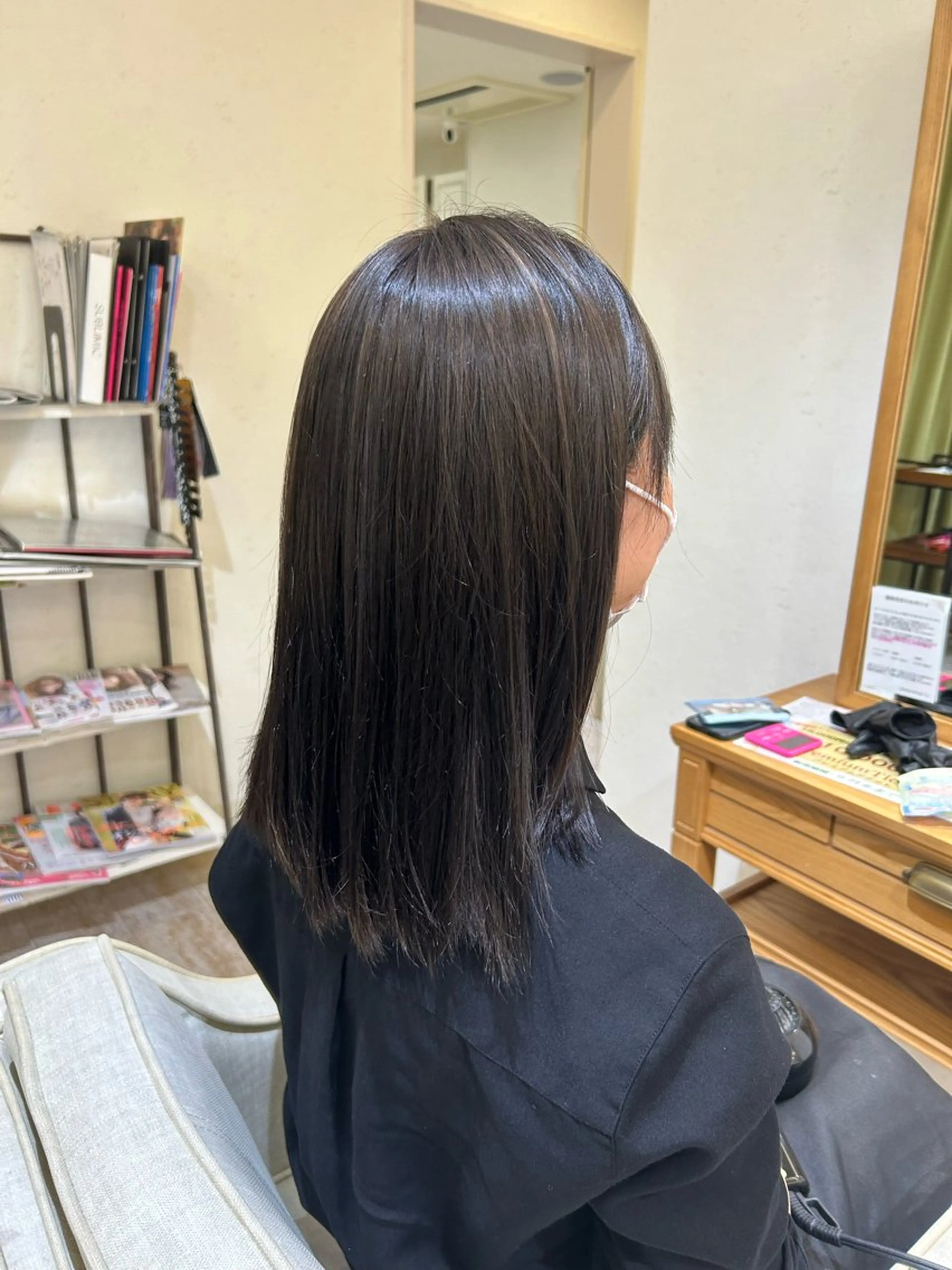 カラー SUZU Rimのヘアスタイル