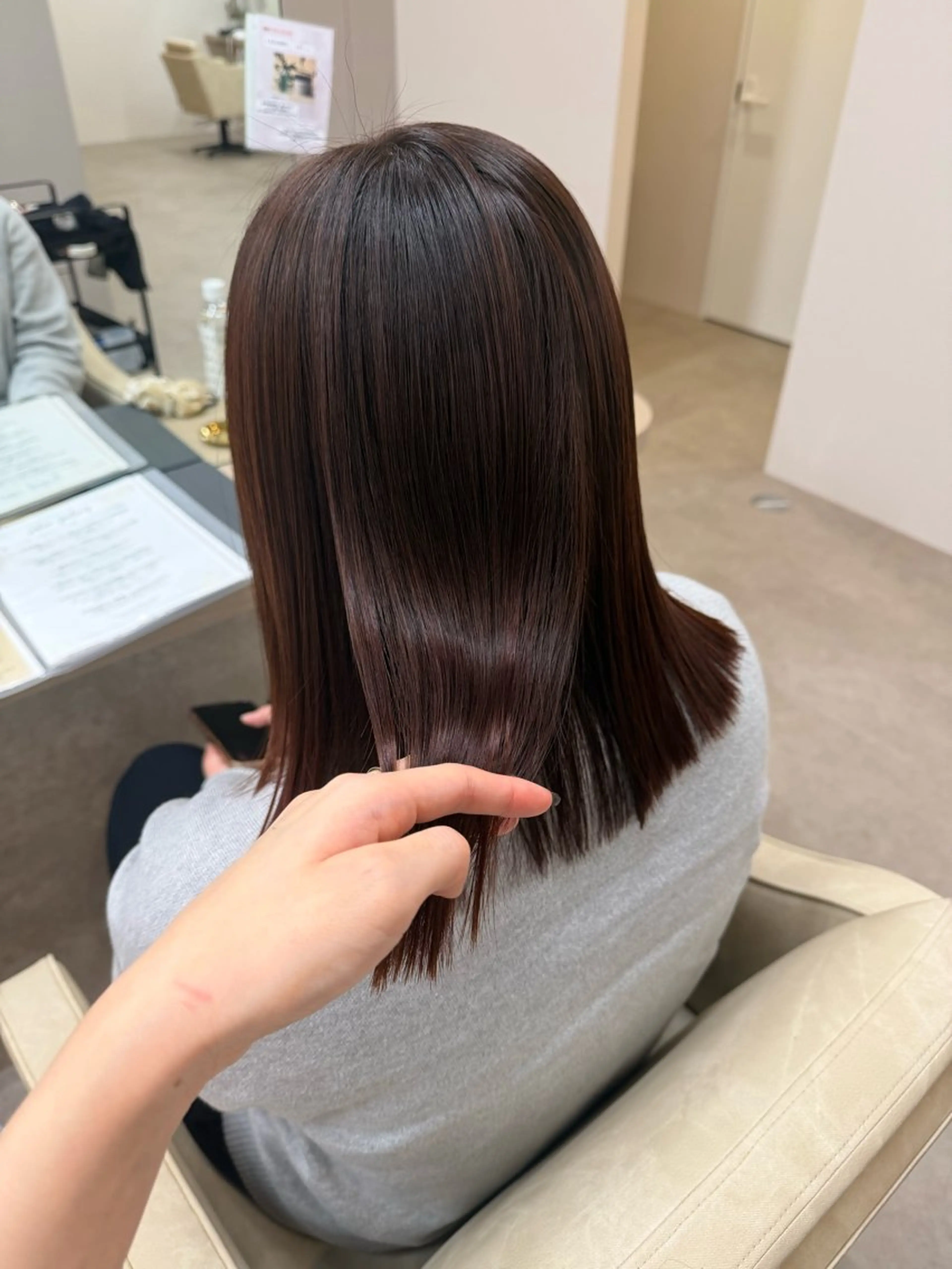 ミディアム 兼古 望羽のヘアスタイル