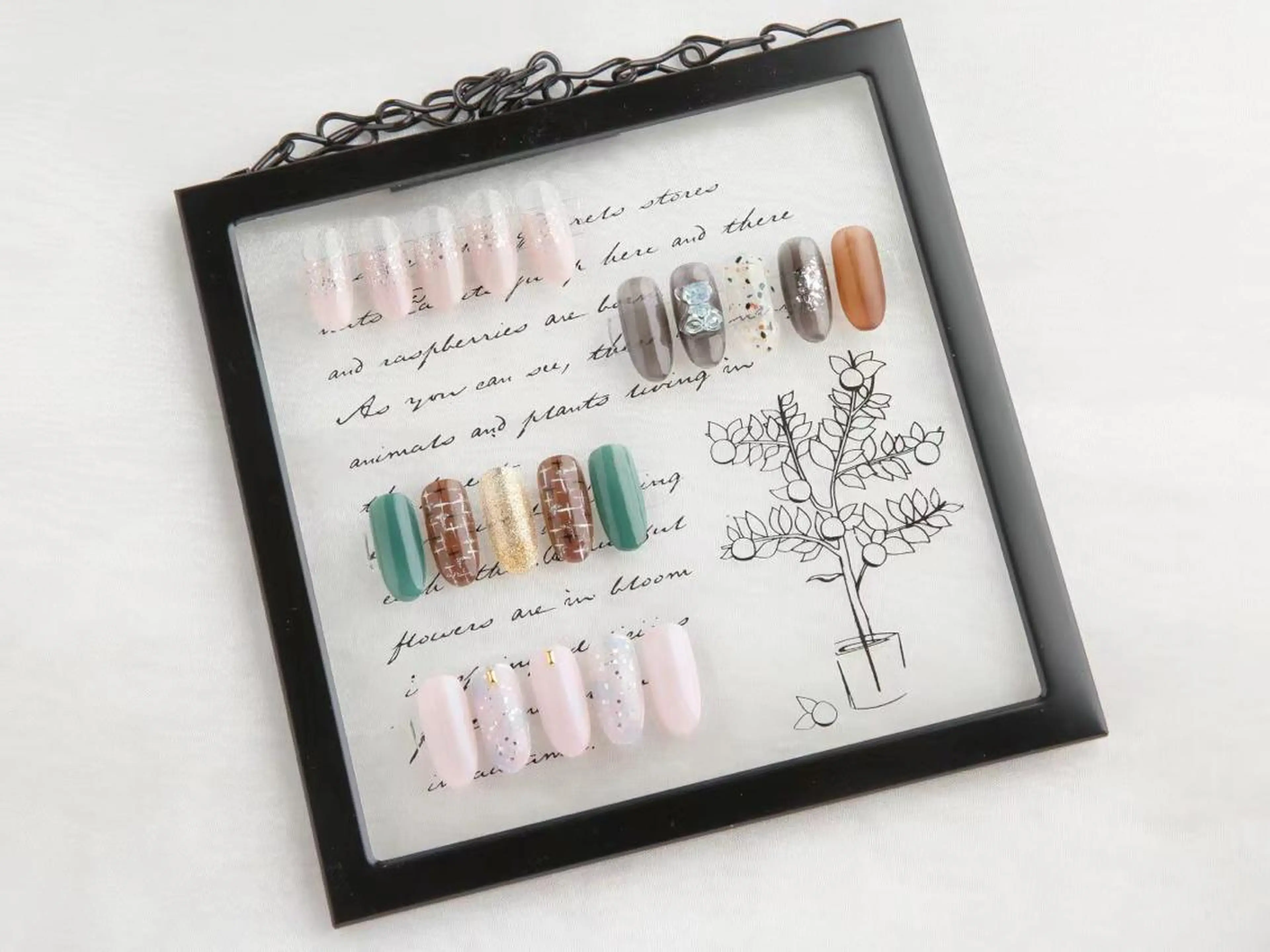 ネイル ハンドネイル VIVIAN リサのネイルデザイン