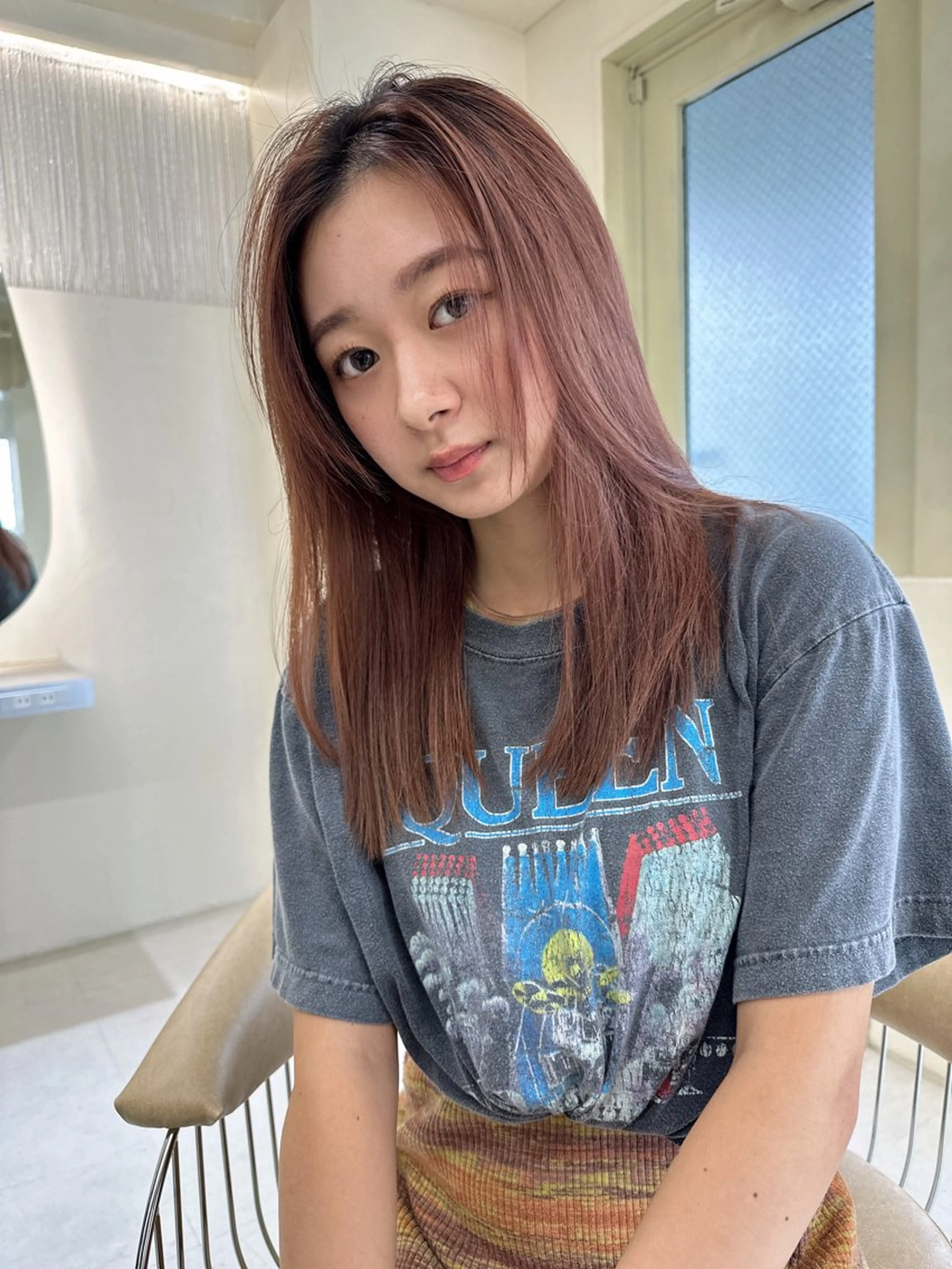 ロング カラー カット センターパート/ 暖色カラーayuのヘアスタイル