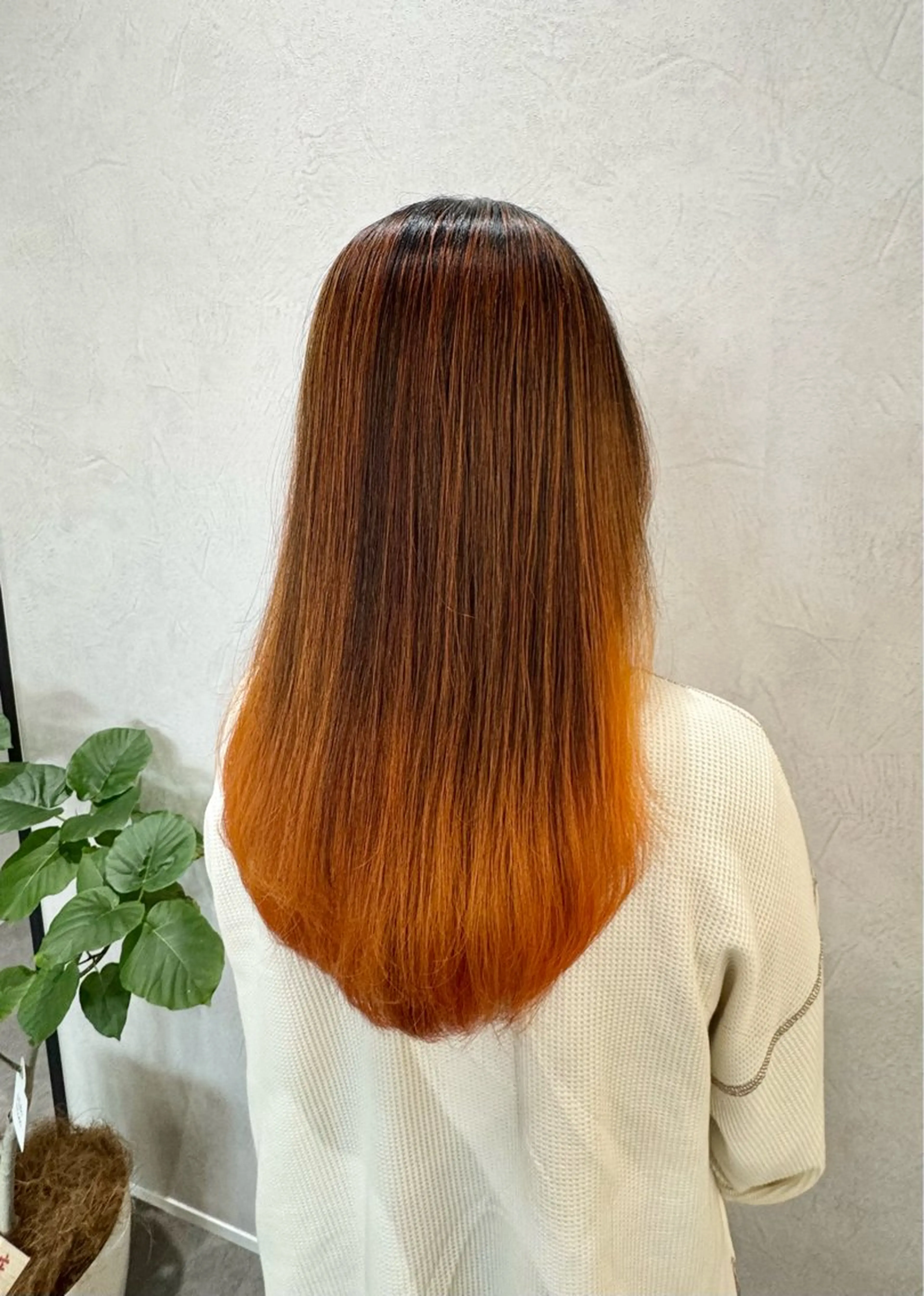 ロング カラー バレイヤージュ レイヤーカット カット ヘアカラー トリートメント ハイトーン/外国人風 カラー/メンズパーマのヘアスタイル