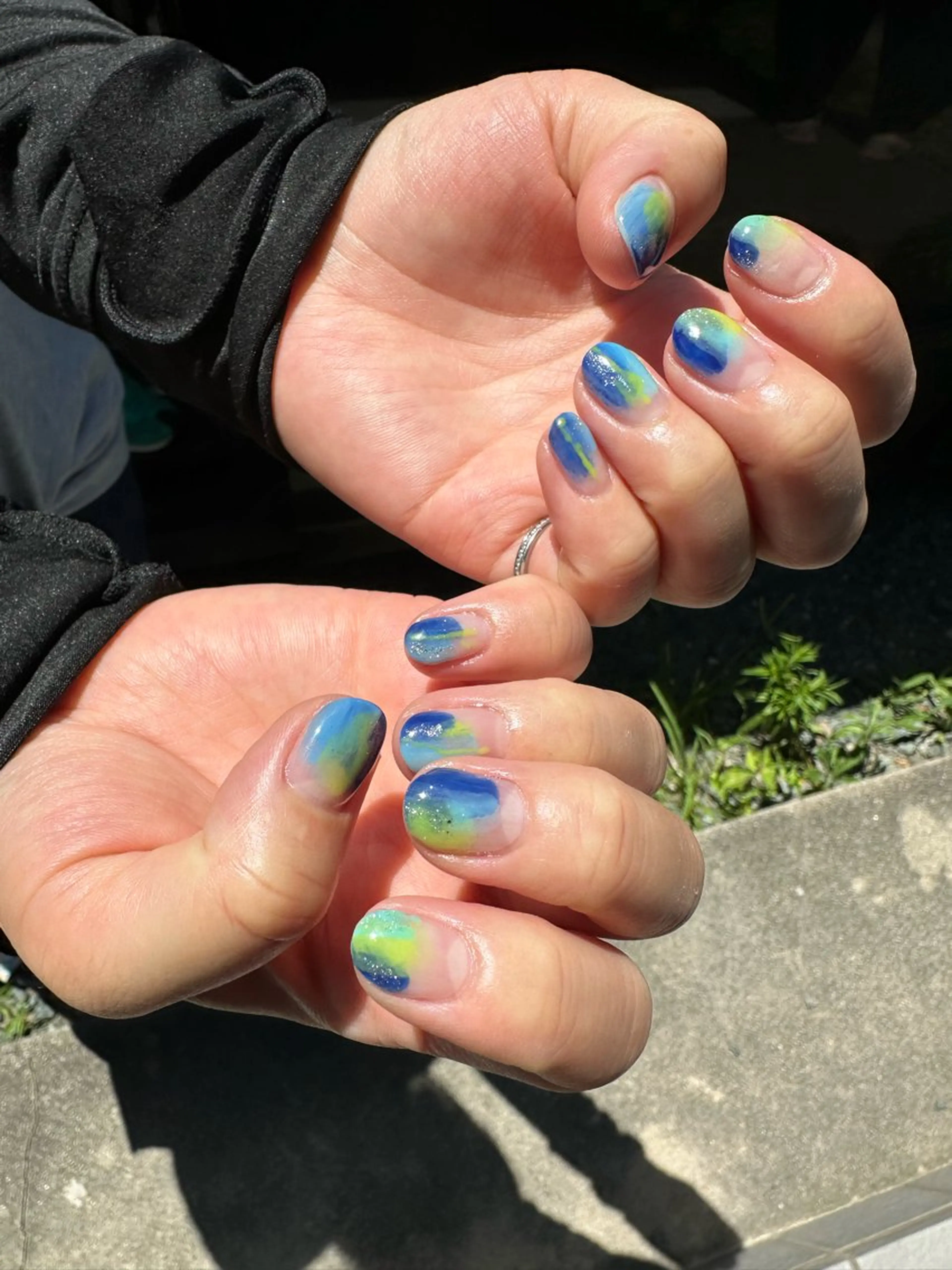 ネイル 越猪 未来のネイルデザイン