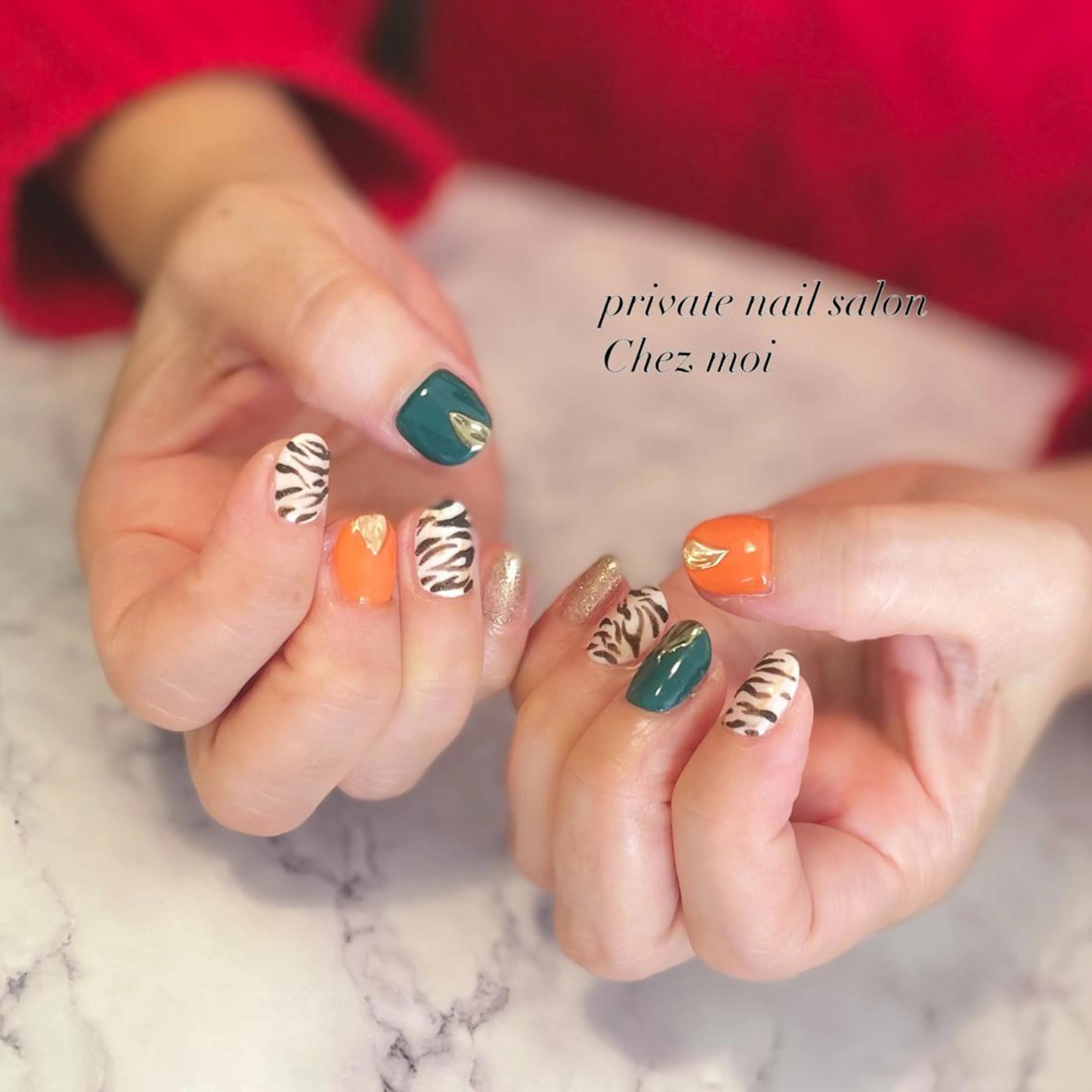 ネイル アニマル柄 KOMINE TOMOKOのネイルデザイン