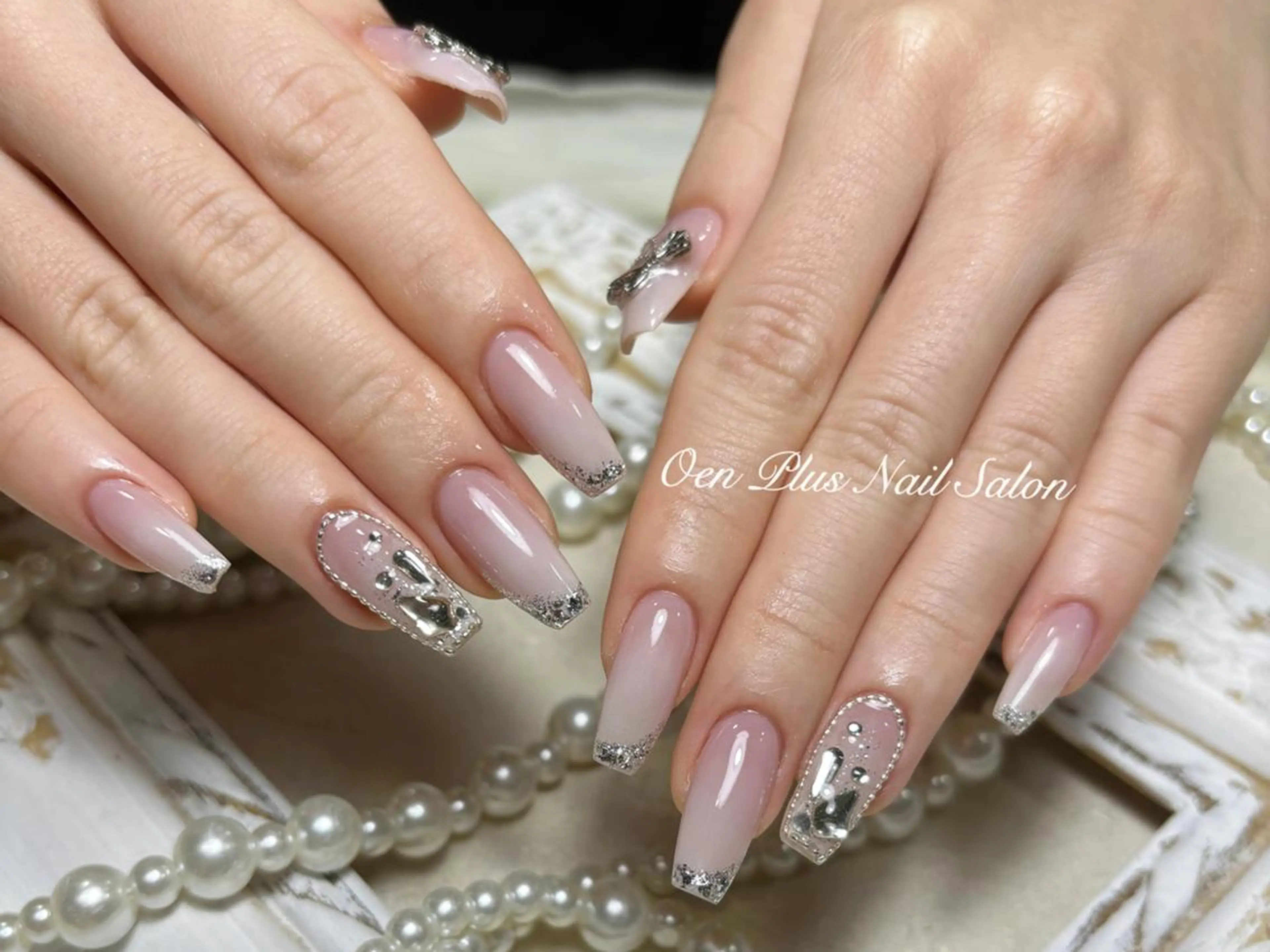 ネイル One Plus Nail Salonのネイルデザイン