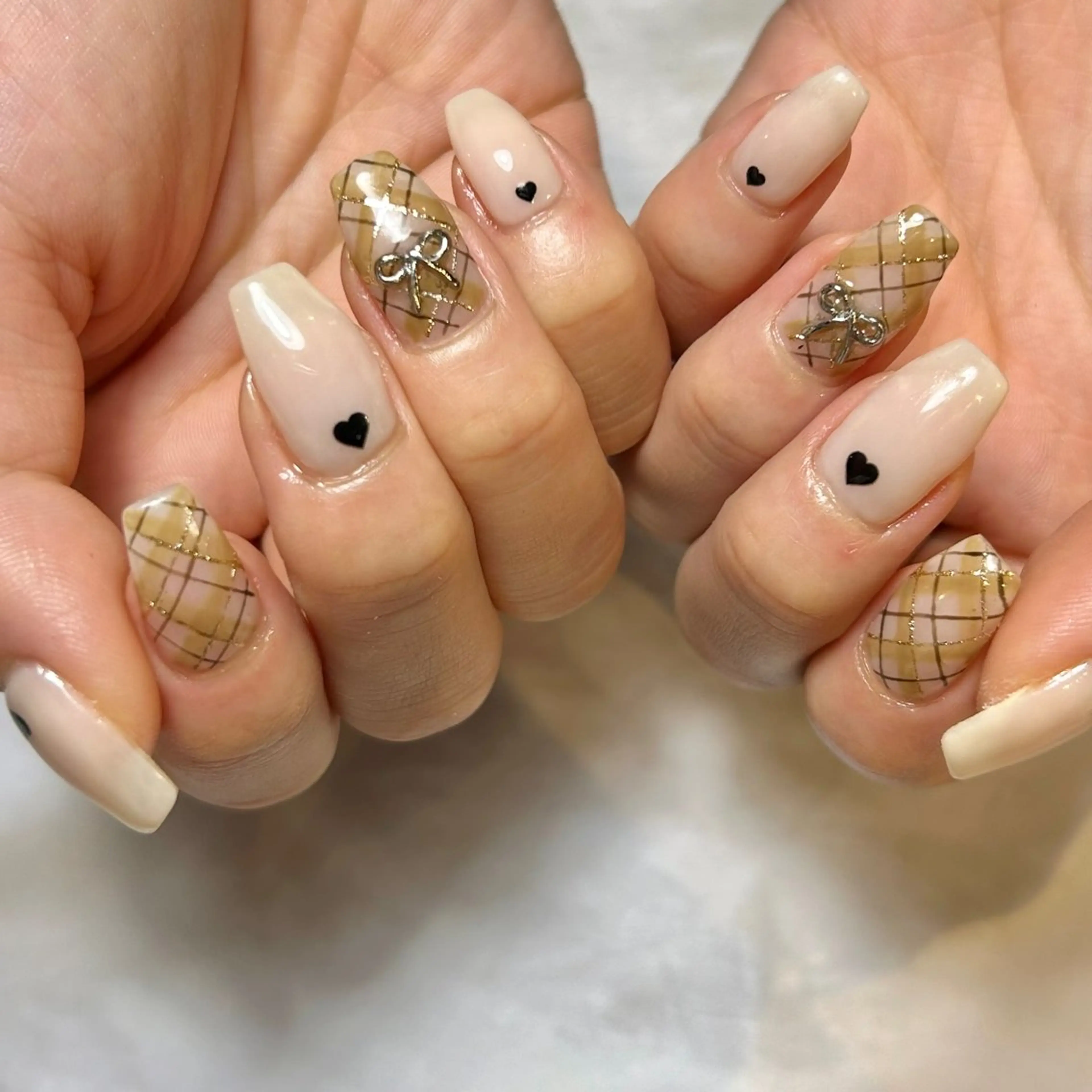 ネイル 持ち込み ハンドネイル Reflection marikoのネイルデザイン