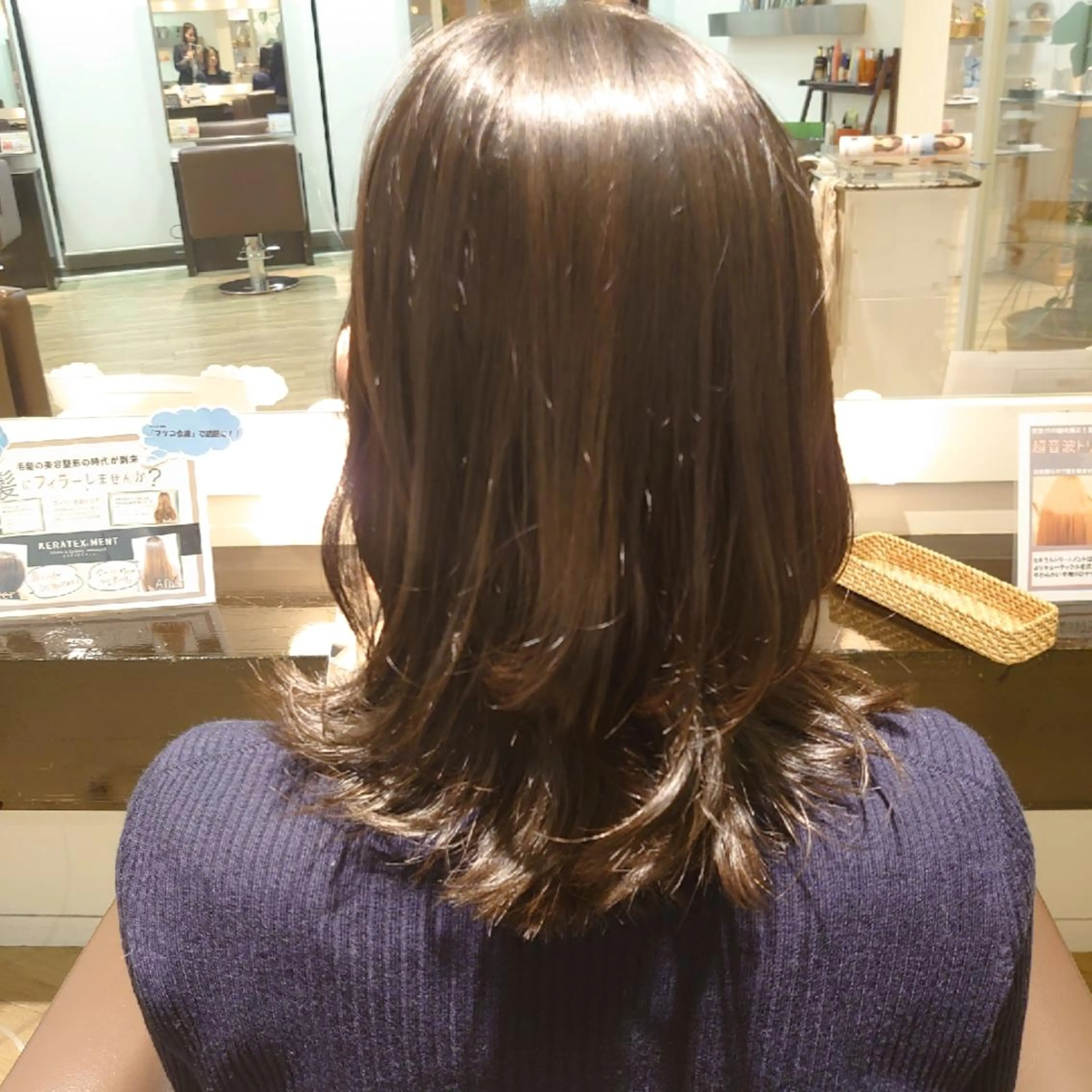 セミロング ヘアアレンジ 天願 ゆかのヘアスタイル