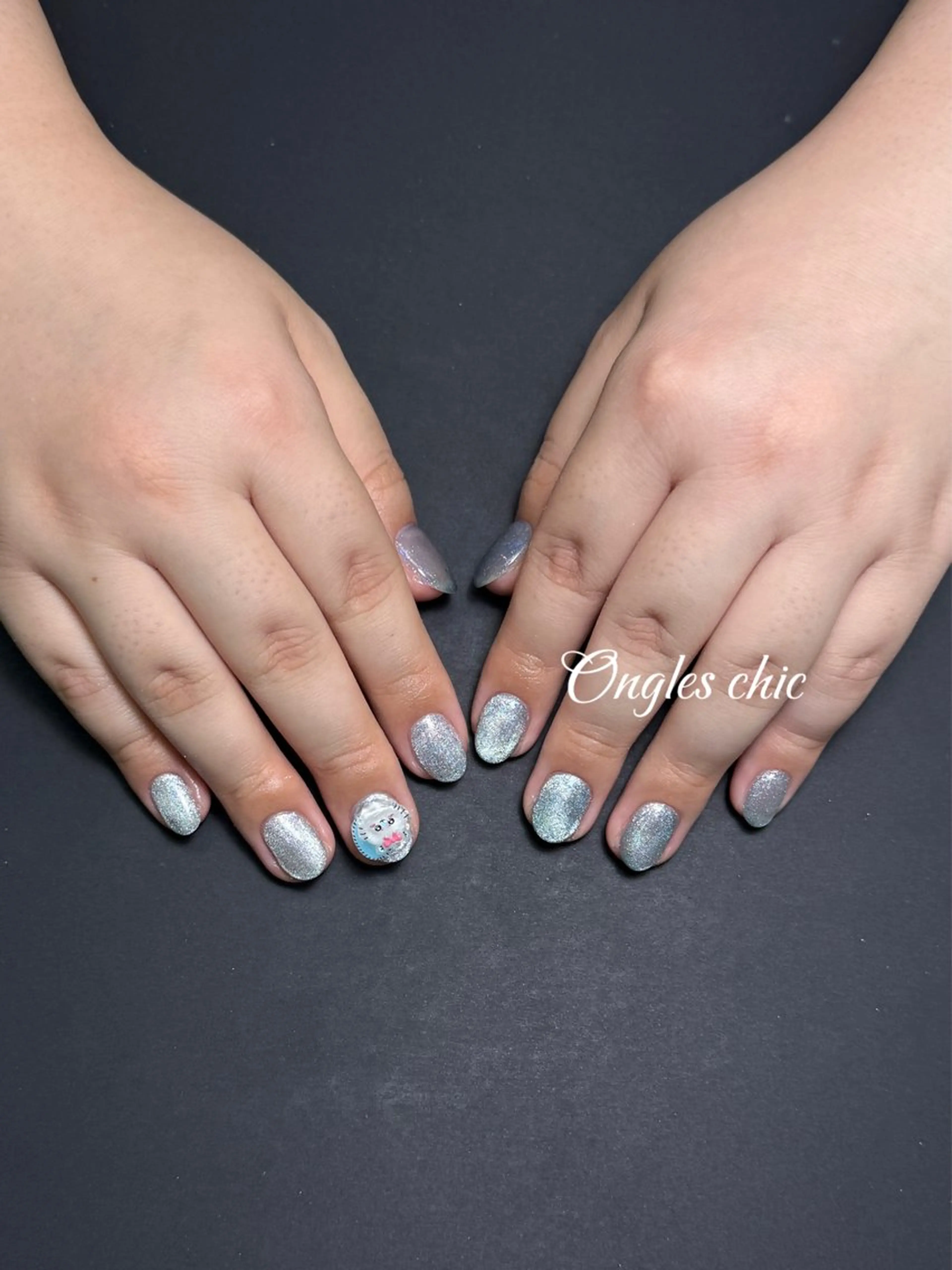 ネイル ハンドネイル ongles chicのネイルデザイン