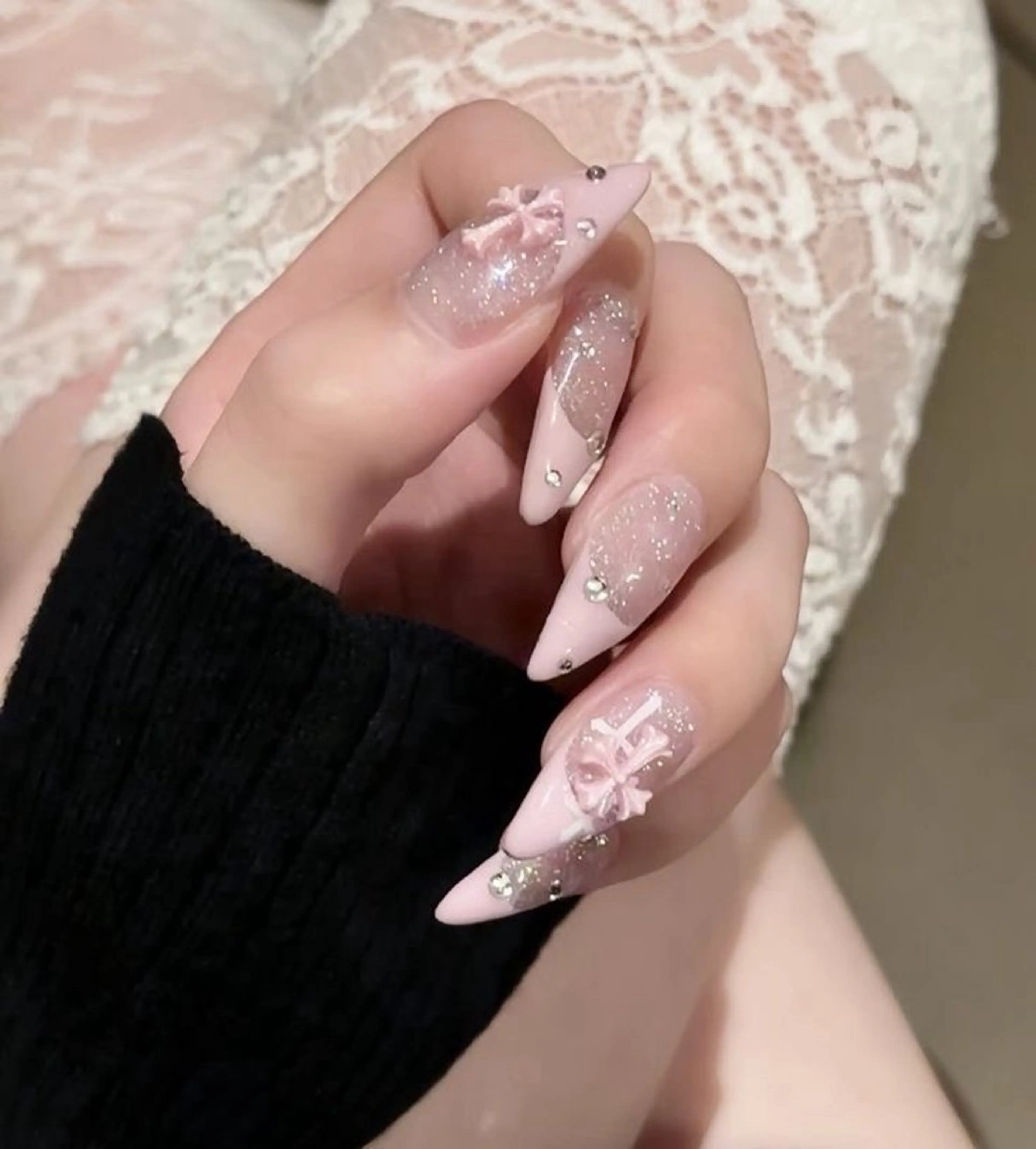 ネイル フレンチネイル キラキラネイル 韓国ネイル シンプルネイル ワンホンネイル ハンドネイル MEI Nailのネイルデザイン