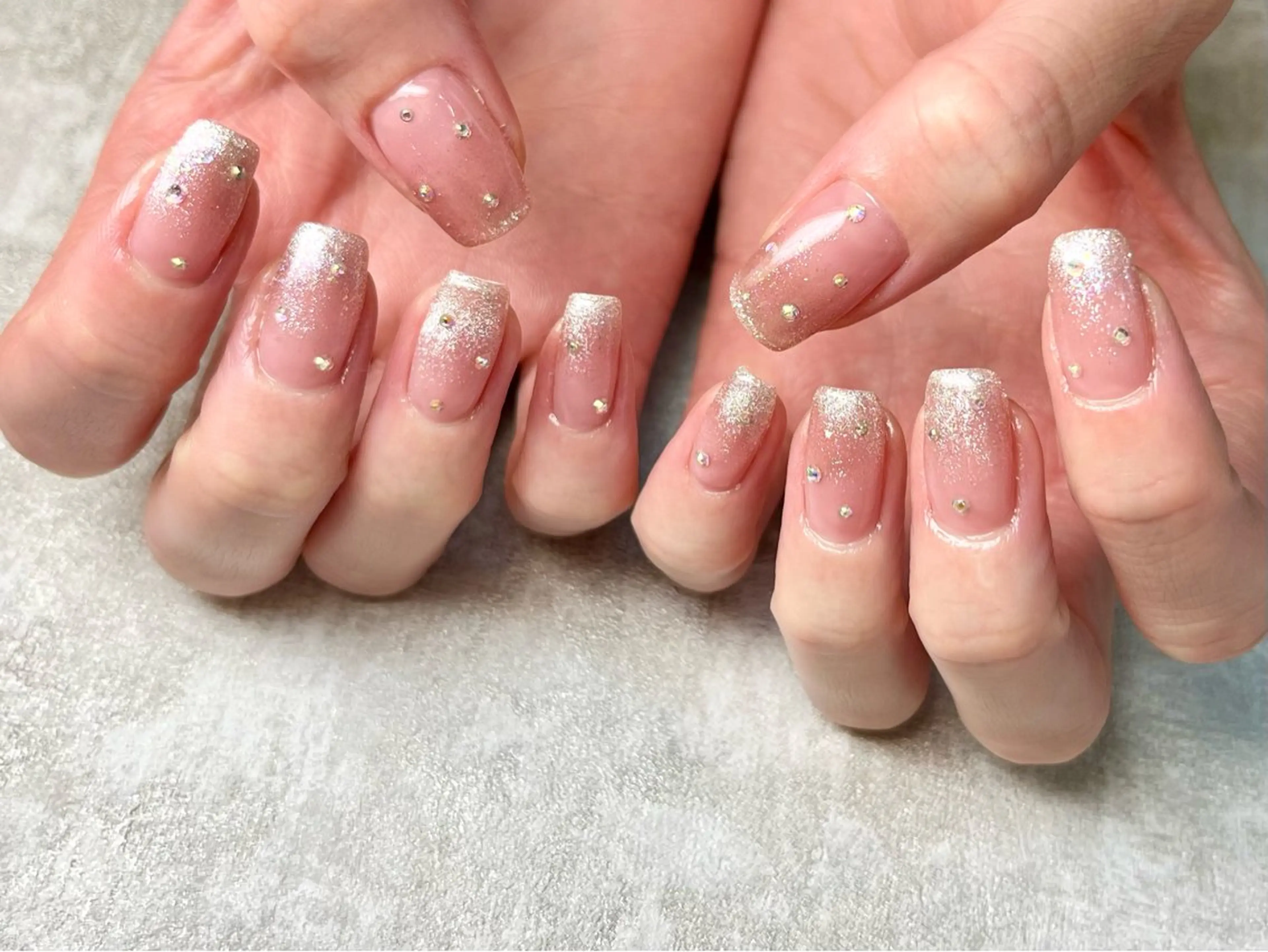 ネイル ハンドネイル Queennail 北堀江Yumiのネイルデザイン