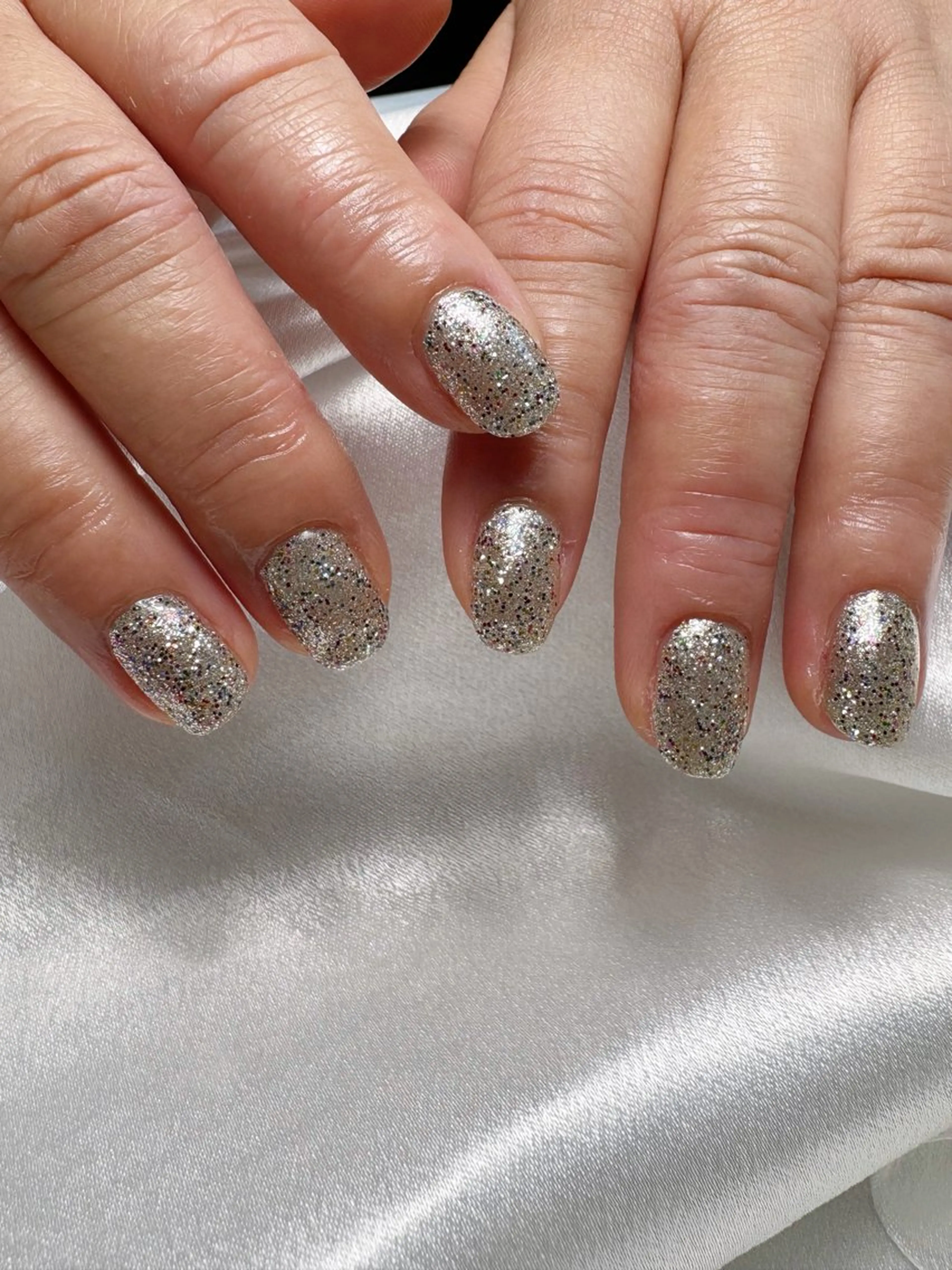 ネイル ラメ(グリッター) ハンドネイル Emu Nailのネイルデザイン