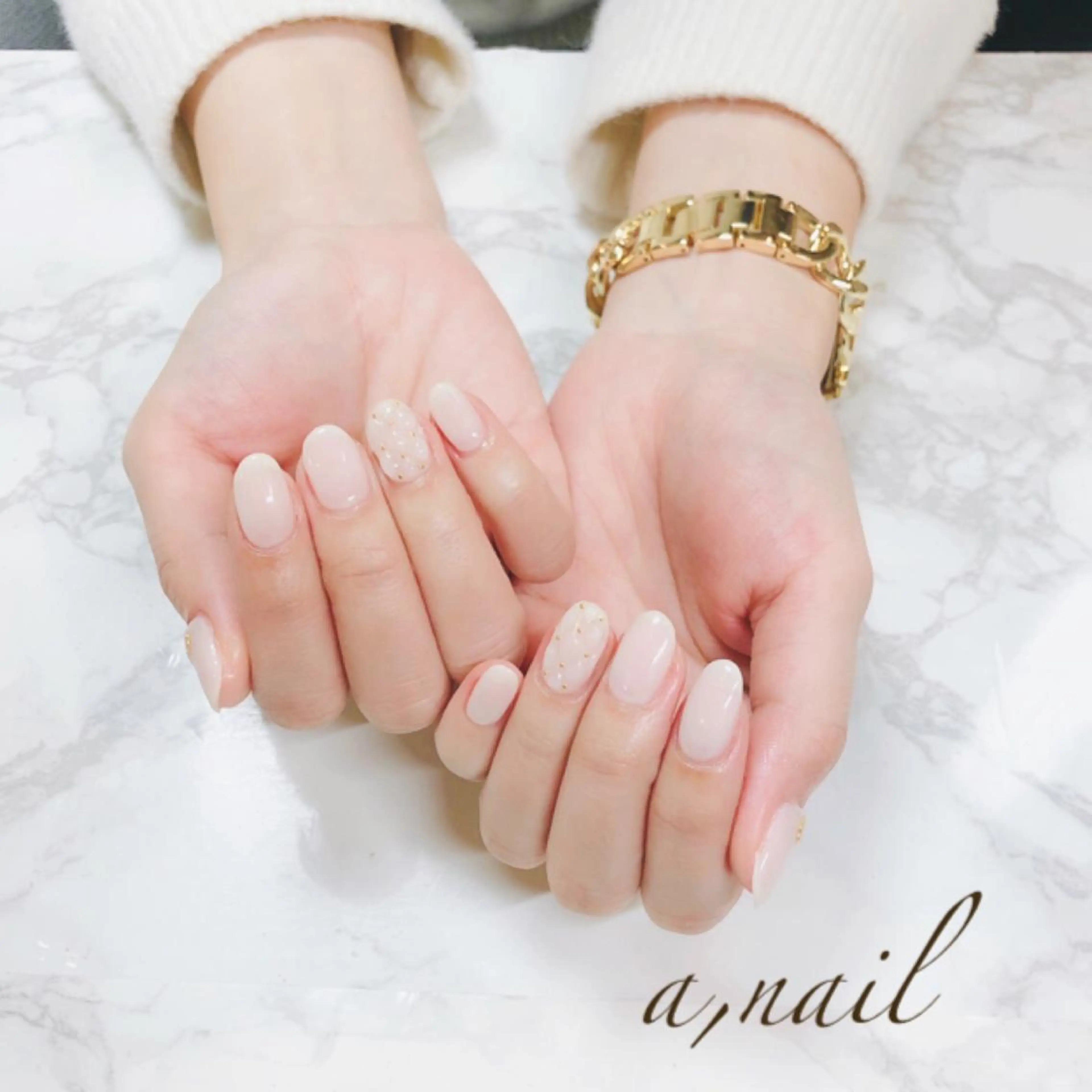 ネイル フットネイル ジェルネイル グラデーション ラメ(グリッター) ラメグラデーション ハンドネイル ネイルサロン エーネイルのネイルデザイン