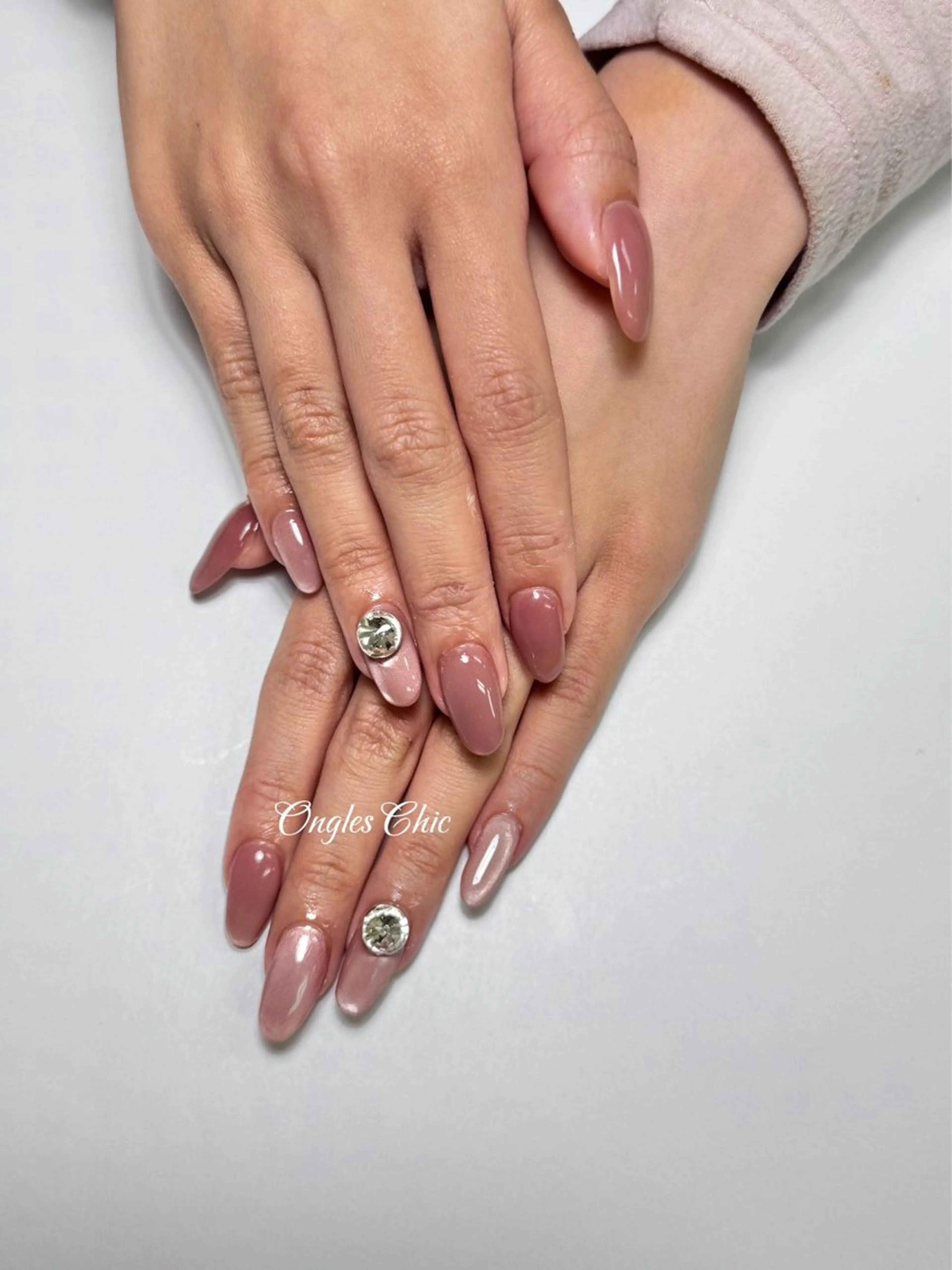 ネイル ハンドネイル ongles chicのネイルデザイン