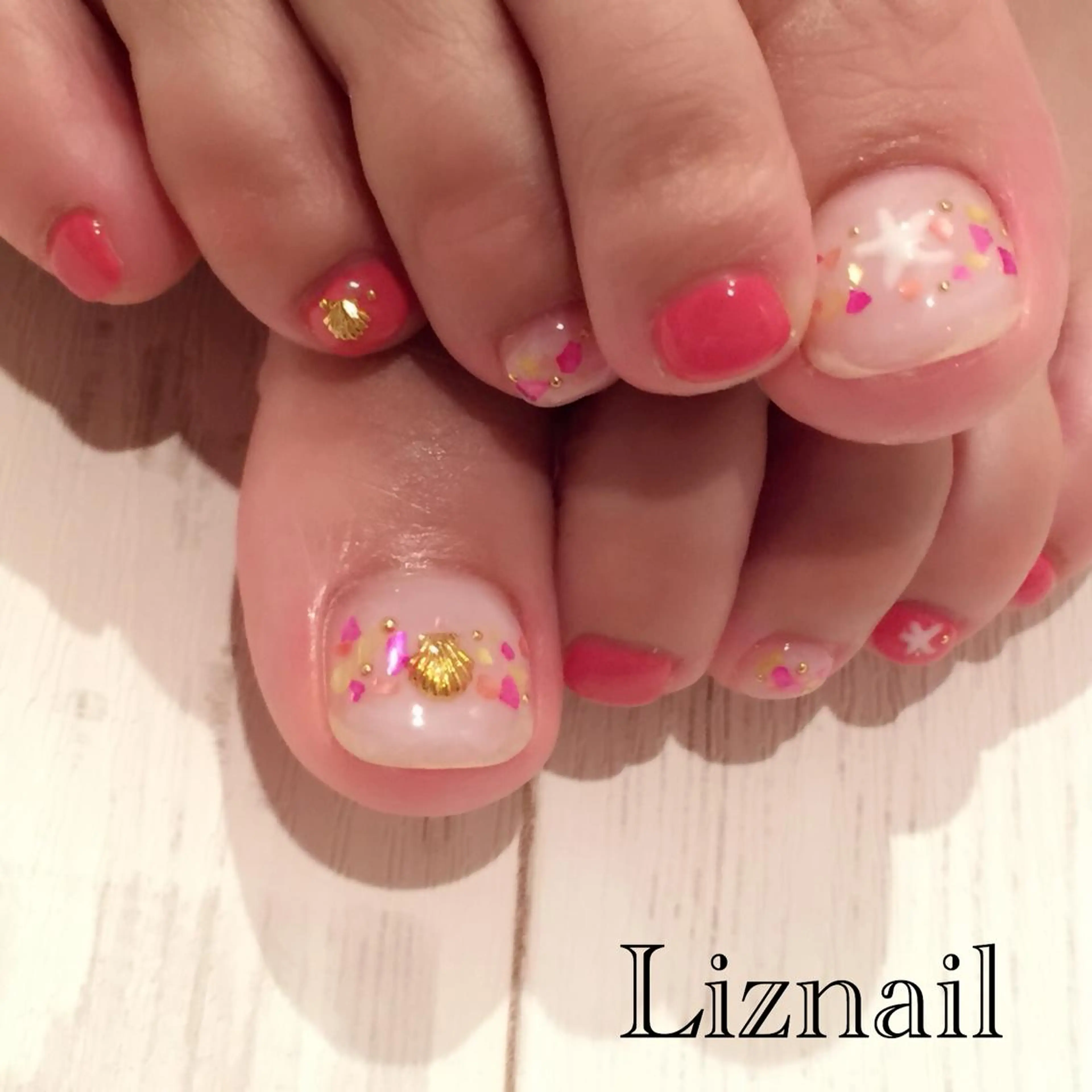 ネイル Rawr / saoriのネイルデザイン