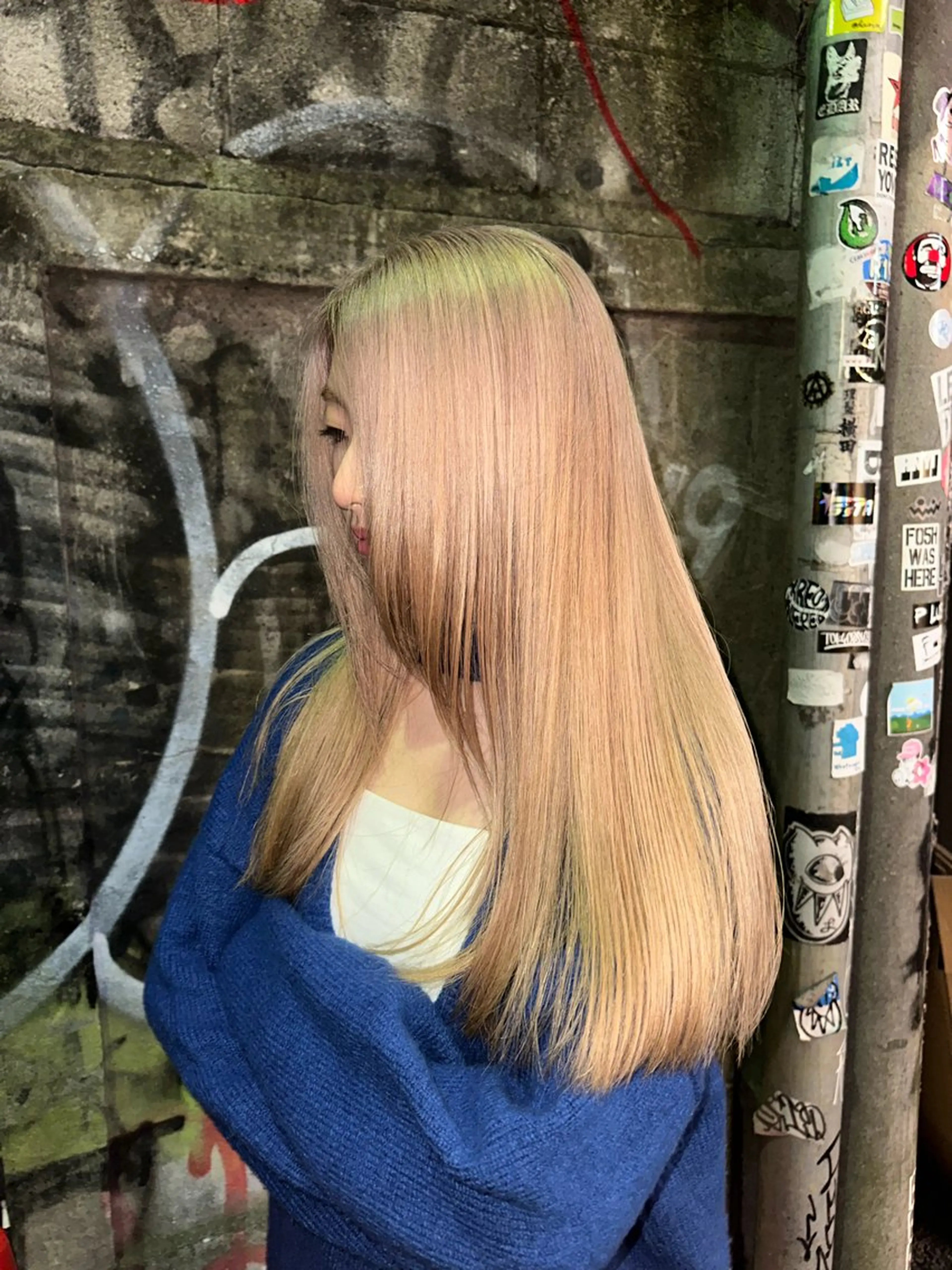 ロング ✴︎TO-MA✴︎ レッドカラー/透明感のヘアスタイル