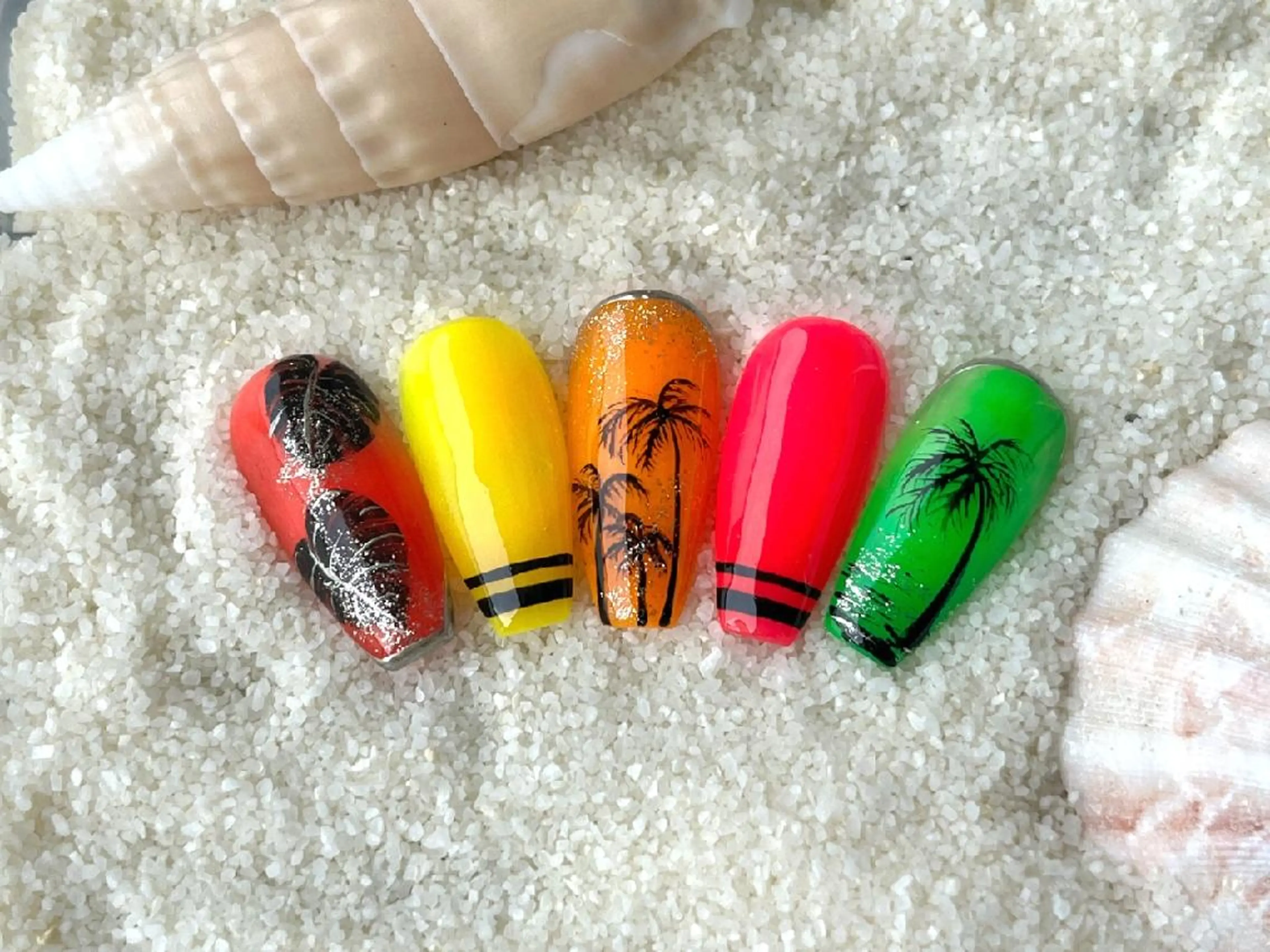 セミロング ネイル アートネイル 長さ出し ジェルネイル ニュアンスネイル スカルプネイル ハンドネイル T&A nailのネイルデザイン