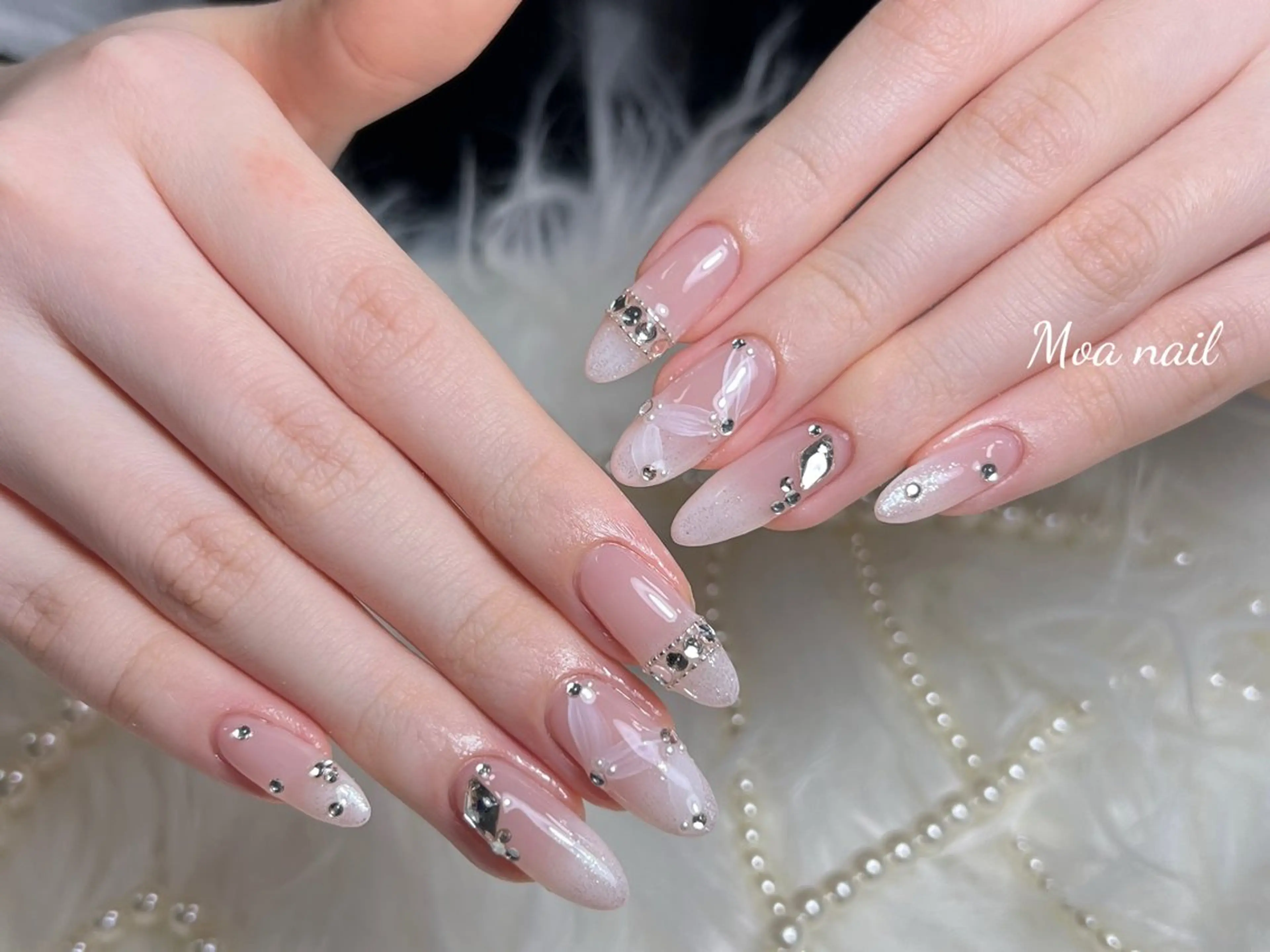 ネイル 長さ出し フレンチネイル ガラスフレンチ ハート キラキラネイル Moa nailのネイルデザイン