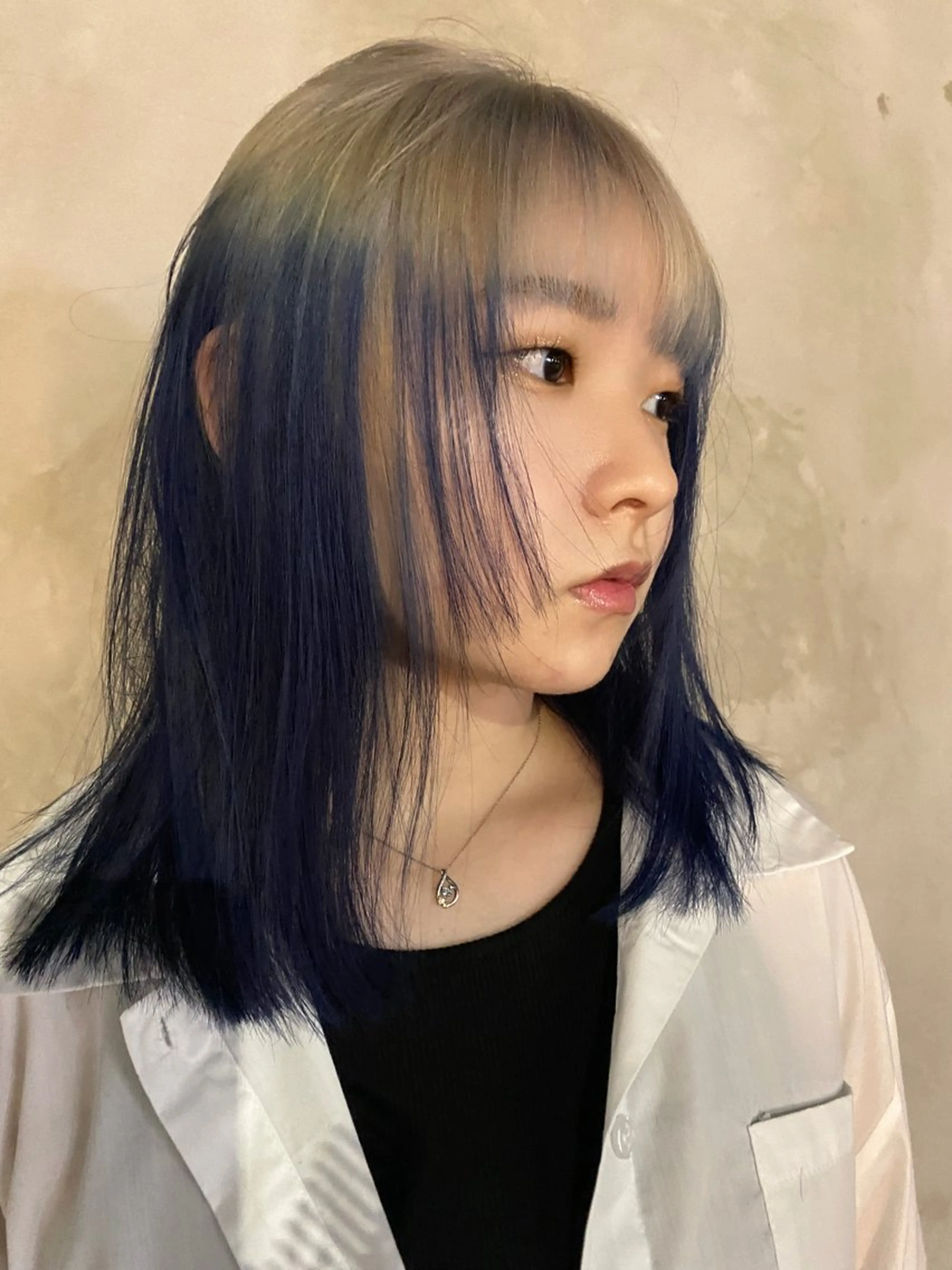 ミディアム ヒラカホ/ ブリーチ/似合わせのヘアスタイル