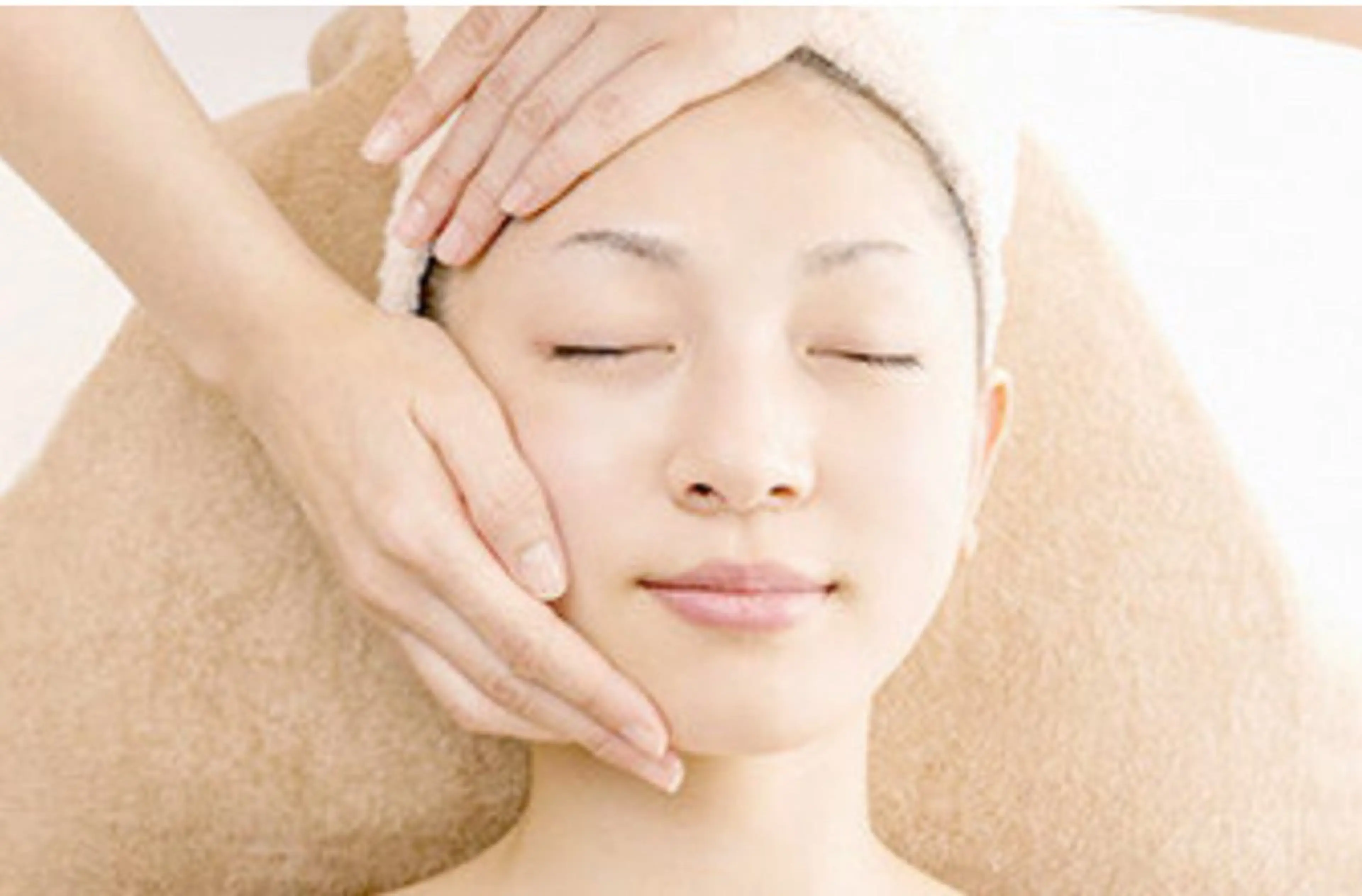 《初めての方60％オフ❣️》潤い美肌コース（全肌質OK）の写真