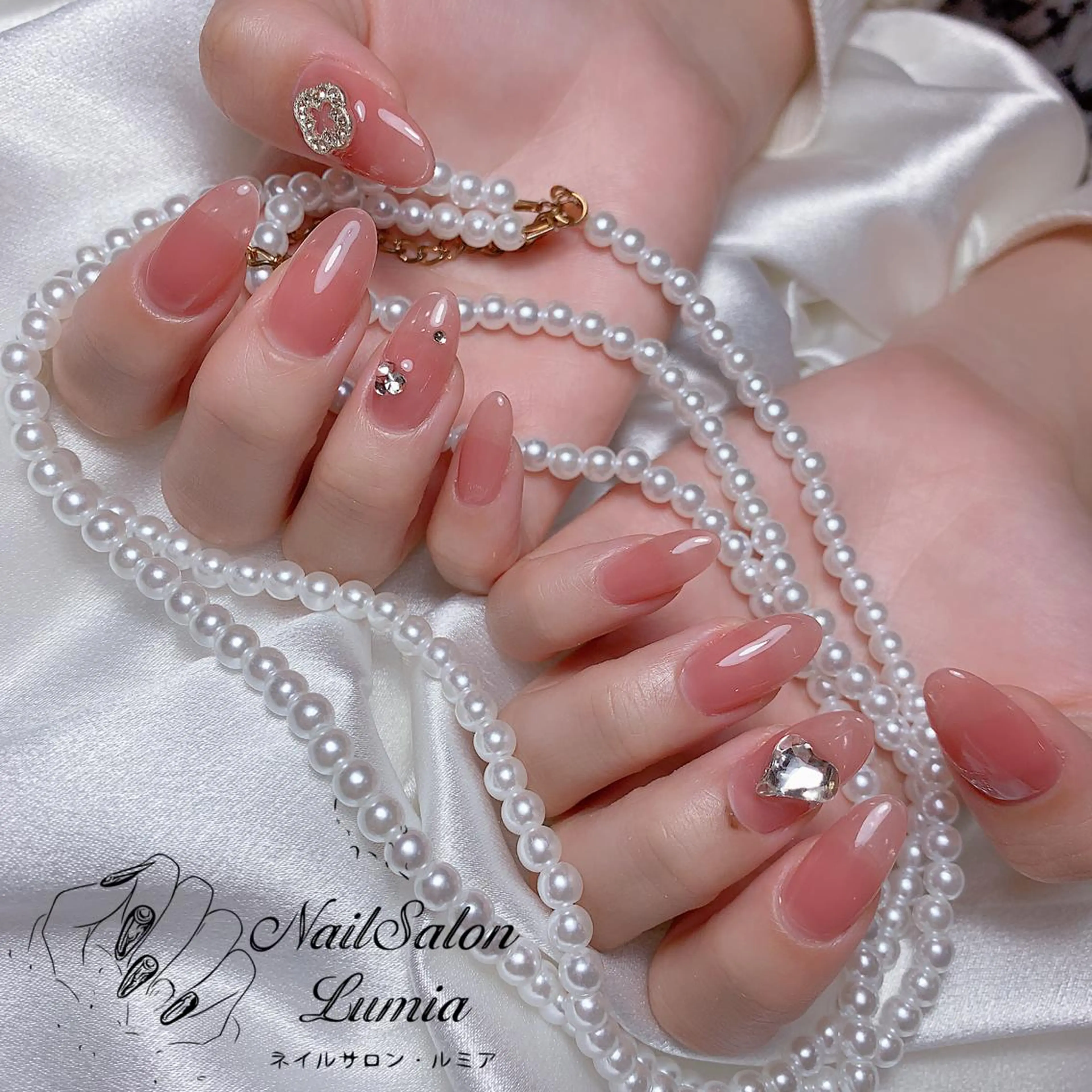 ネイル ハンドネイル ネイルサロン ルミア Lumia 店長のネイルデザイン