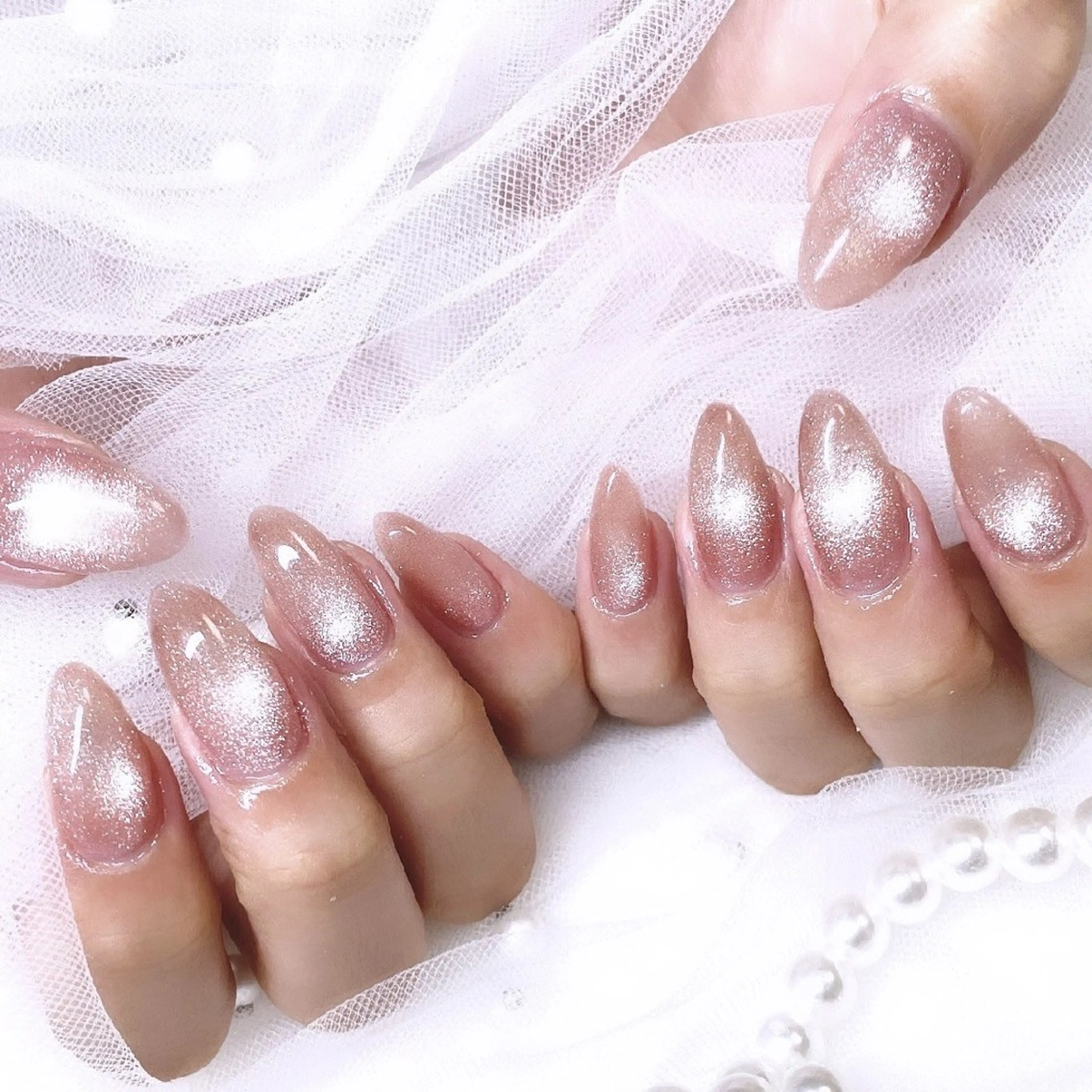 ネイル マグネットネイル ピンク ピンクベージュ ハンドネイル Salon　Lisia所属・Salon Lisiaのネイルデザイン