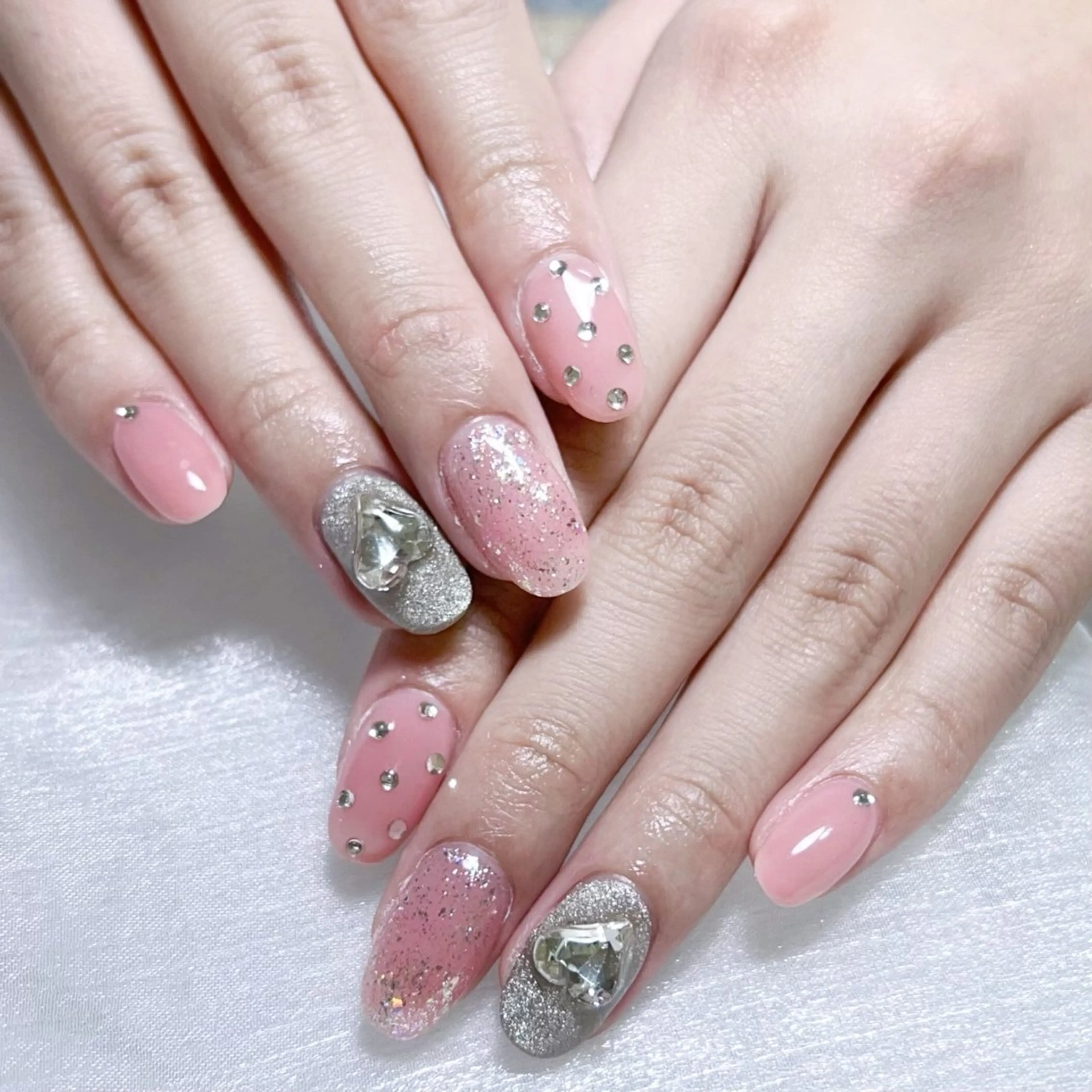 メンズ ネイル メンズ韓国風 アートネイル オーロラネイル ガーリー キラキラネイル ハンドネイル Nail salon 木にいるのネイルデザイン