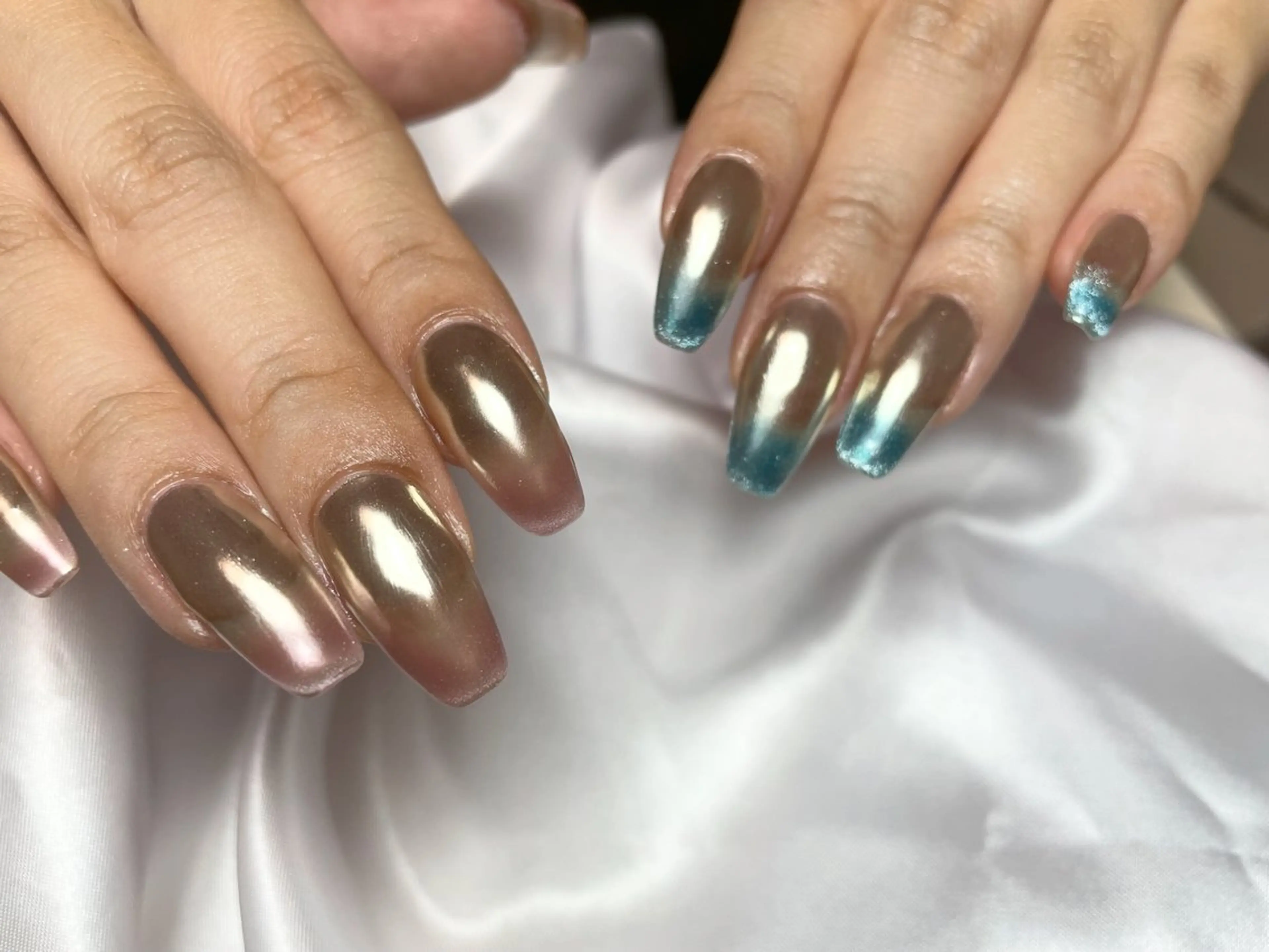 ネイル グラデーション マグネットネイル ミラーネイル nanal nailのネイルデザイン