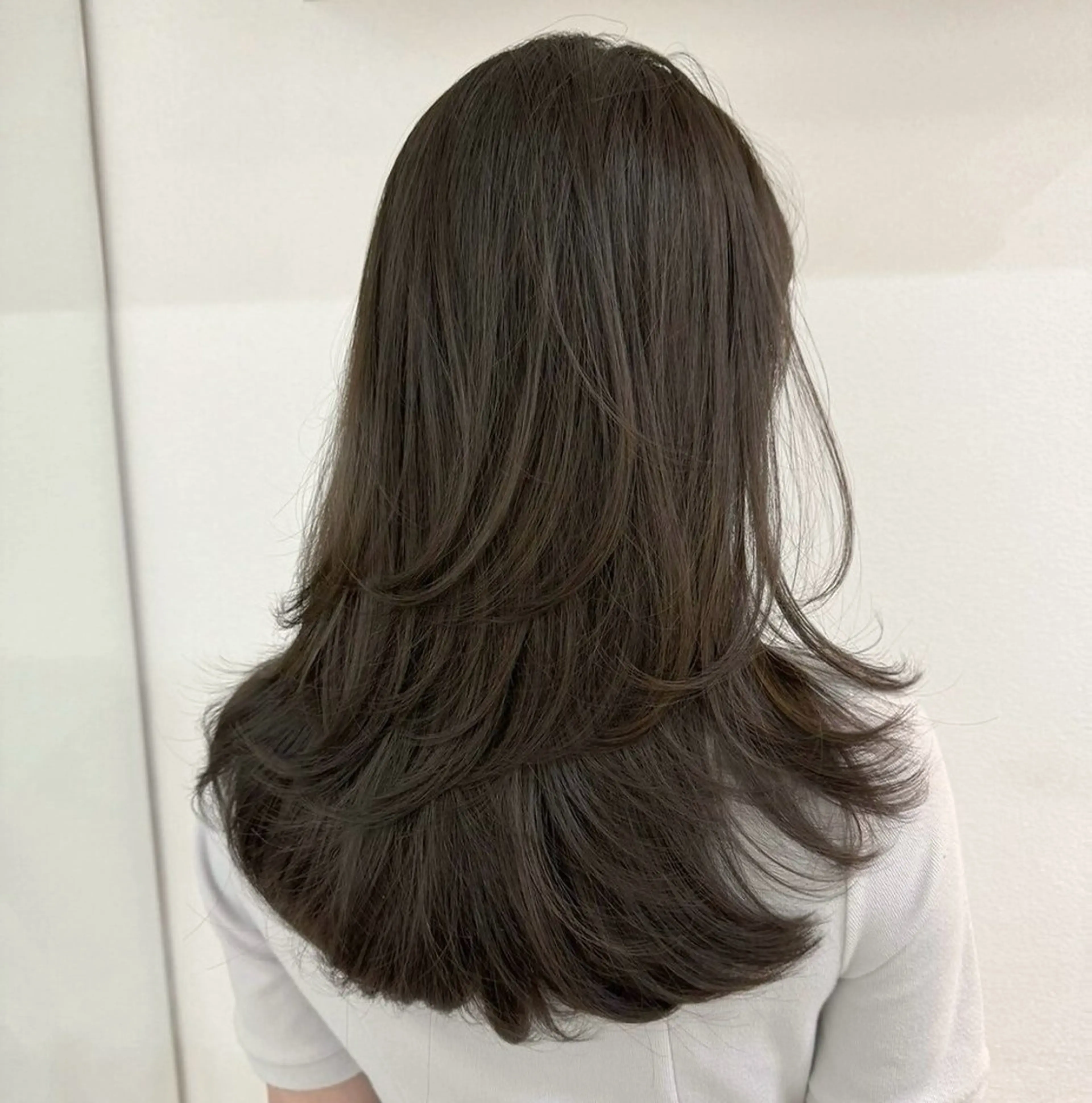 ロング カット ヘアカラー トリートメント 【韓国風、透明感】 韓国風⭐️新海龍哉のヘアスタイル