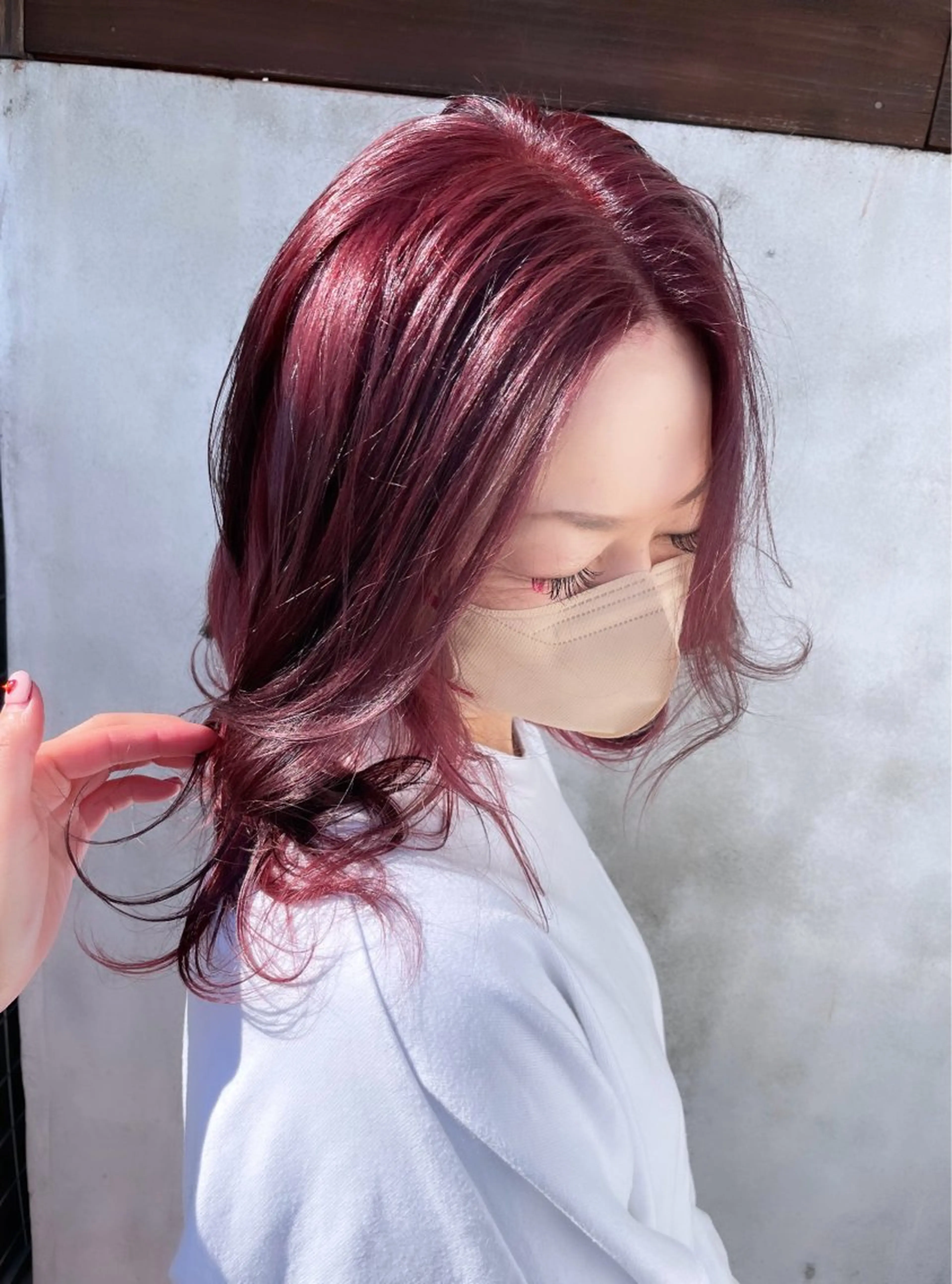 ミディアム カラー ベージュカラー ブリーチ ブラウンカラー ピンクカラー ピンクベージュ ayaka |トレンドヘアのヘアスタイル