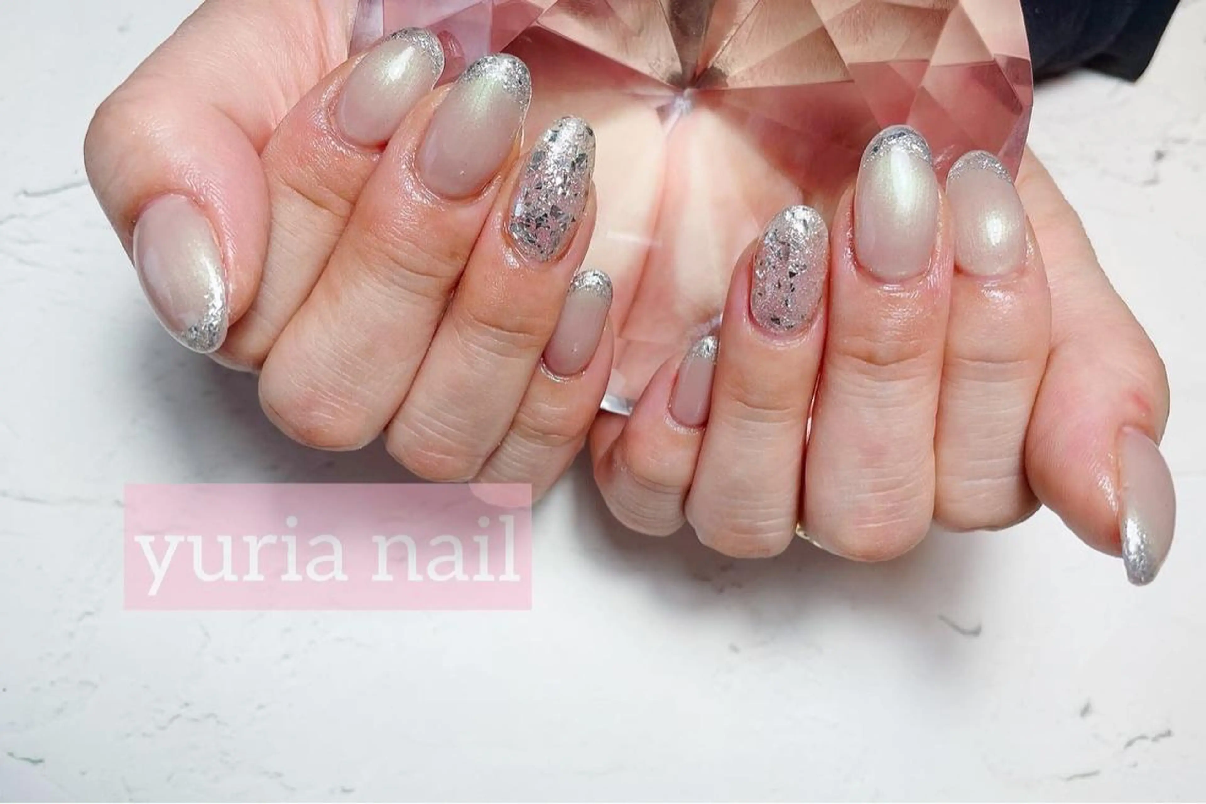 ネイル フレンチネイル ジェルネイル ガラスフレンチ 小林 ゆりあのネイルデザイン