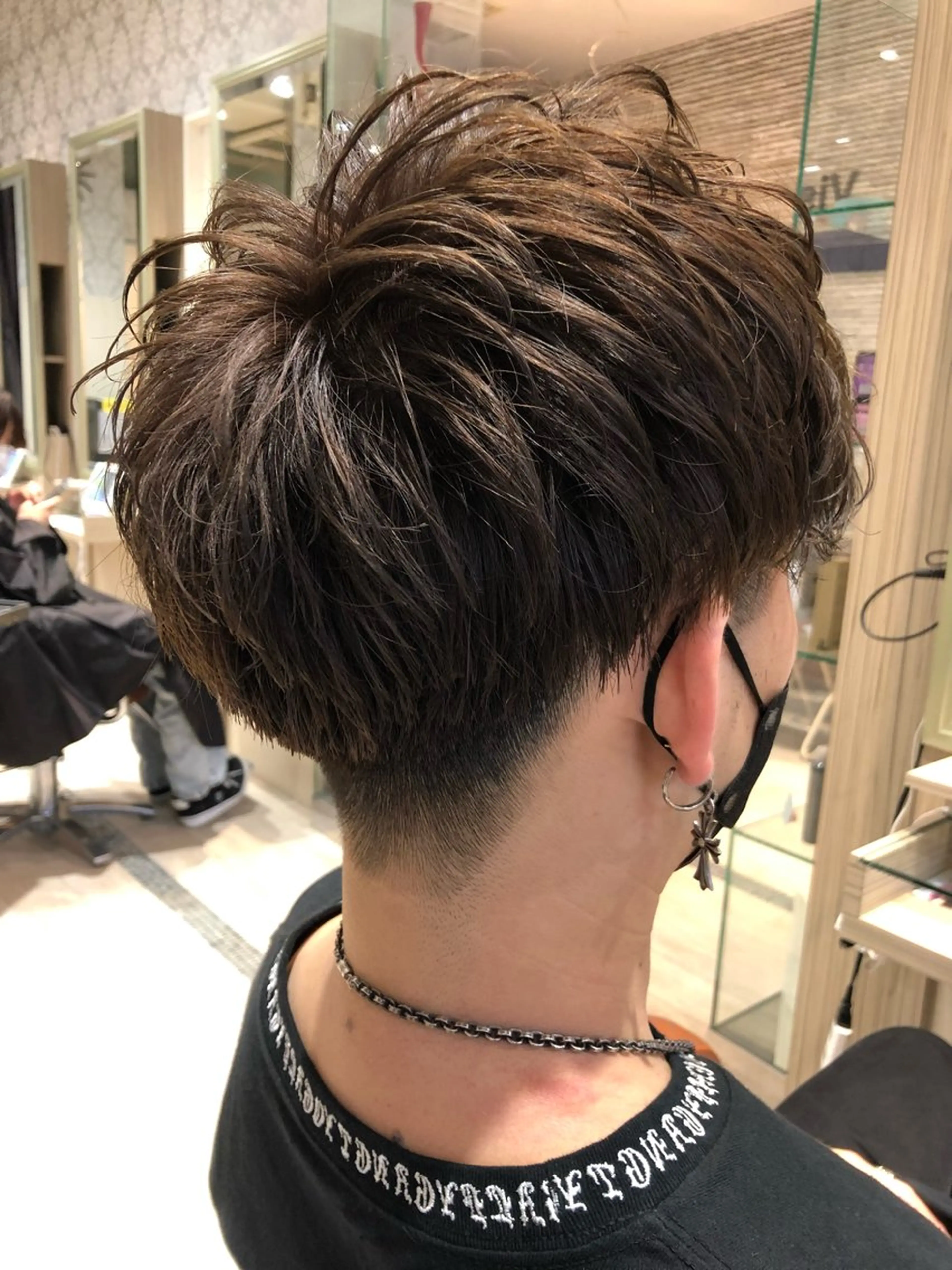 ショート メンズ 一戸 拓斗のヘアスタイル