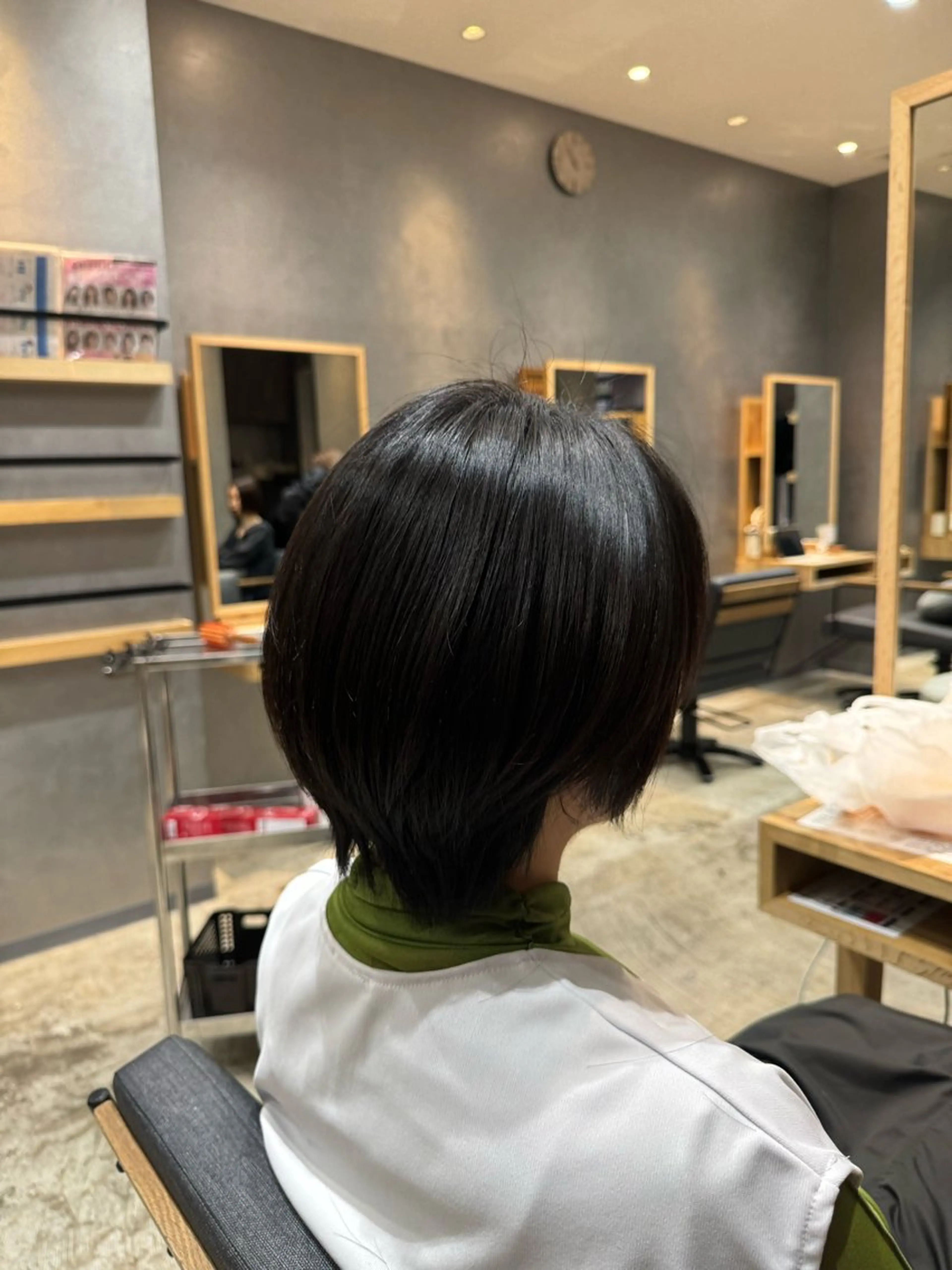 ショート ショートヘア アイニティ緑地公園所属・【お悩み解決のプロ】 ハヤシタクミのヘアスタイル