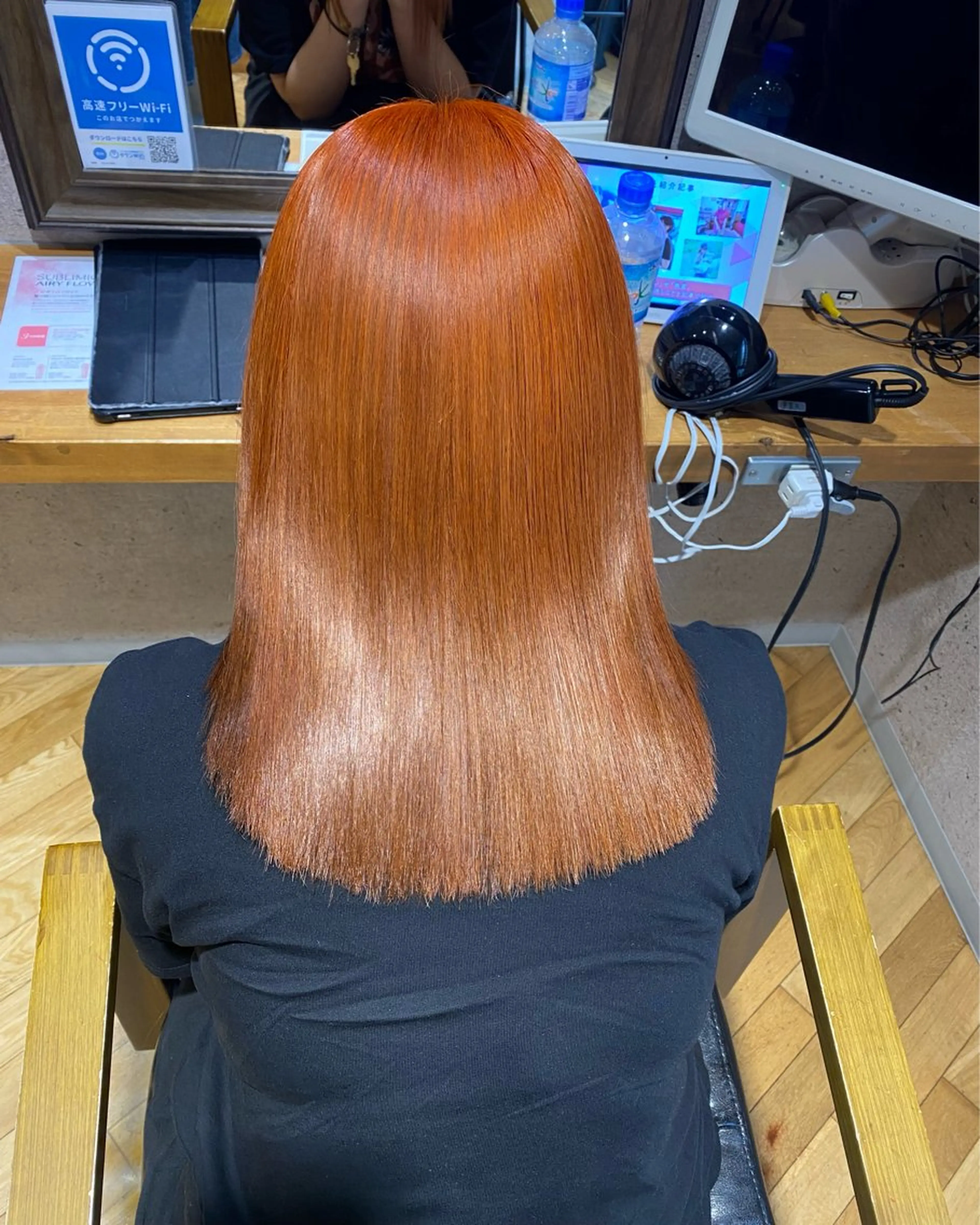 セミロング カラー カット ヘアカラー トリートメント 久保 敏之のヘアスタイル