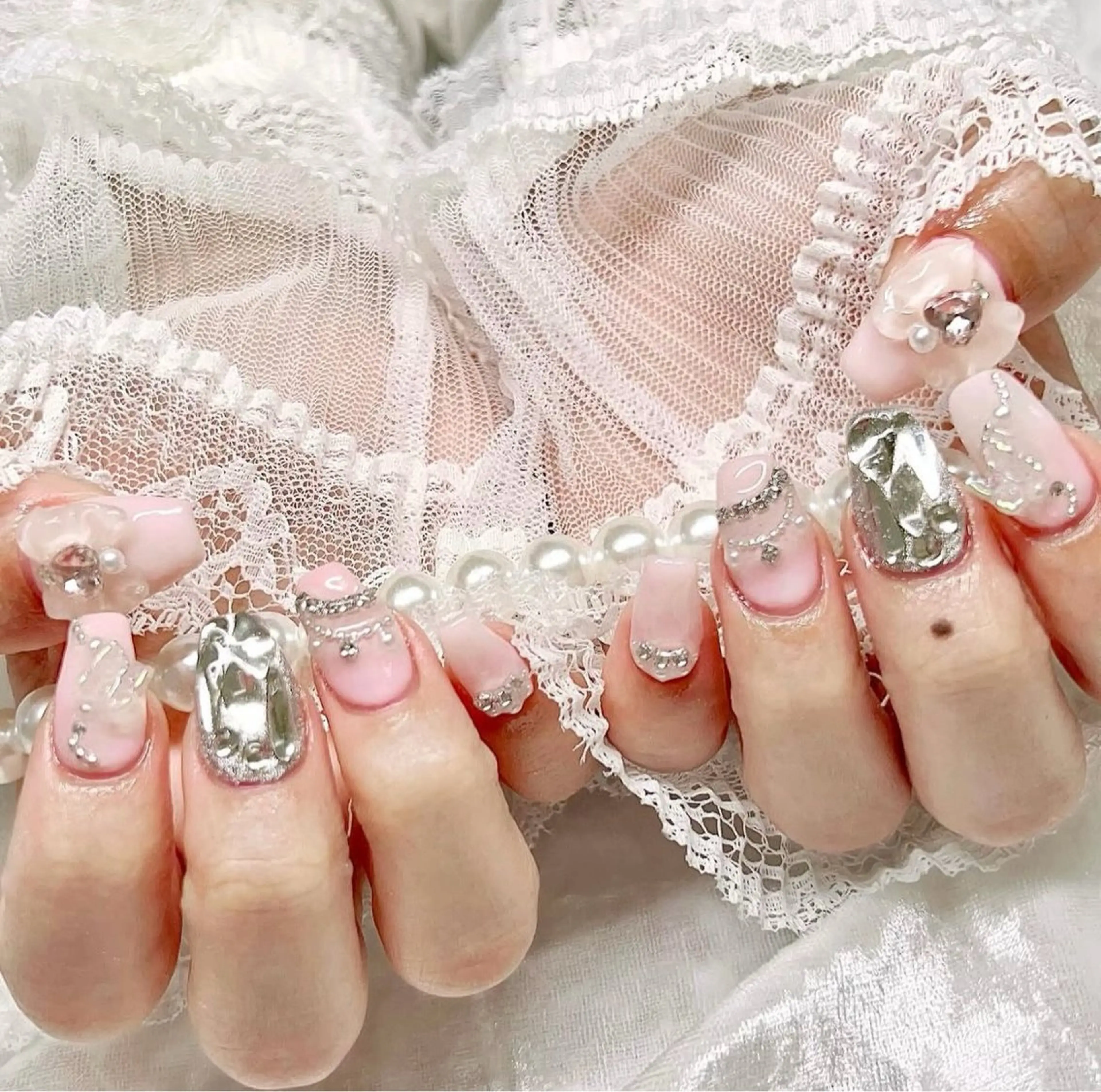 ネイル ハンドネイル toyvenail 🎀konomiのネイルデザイン