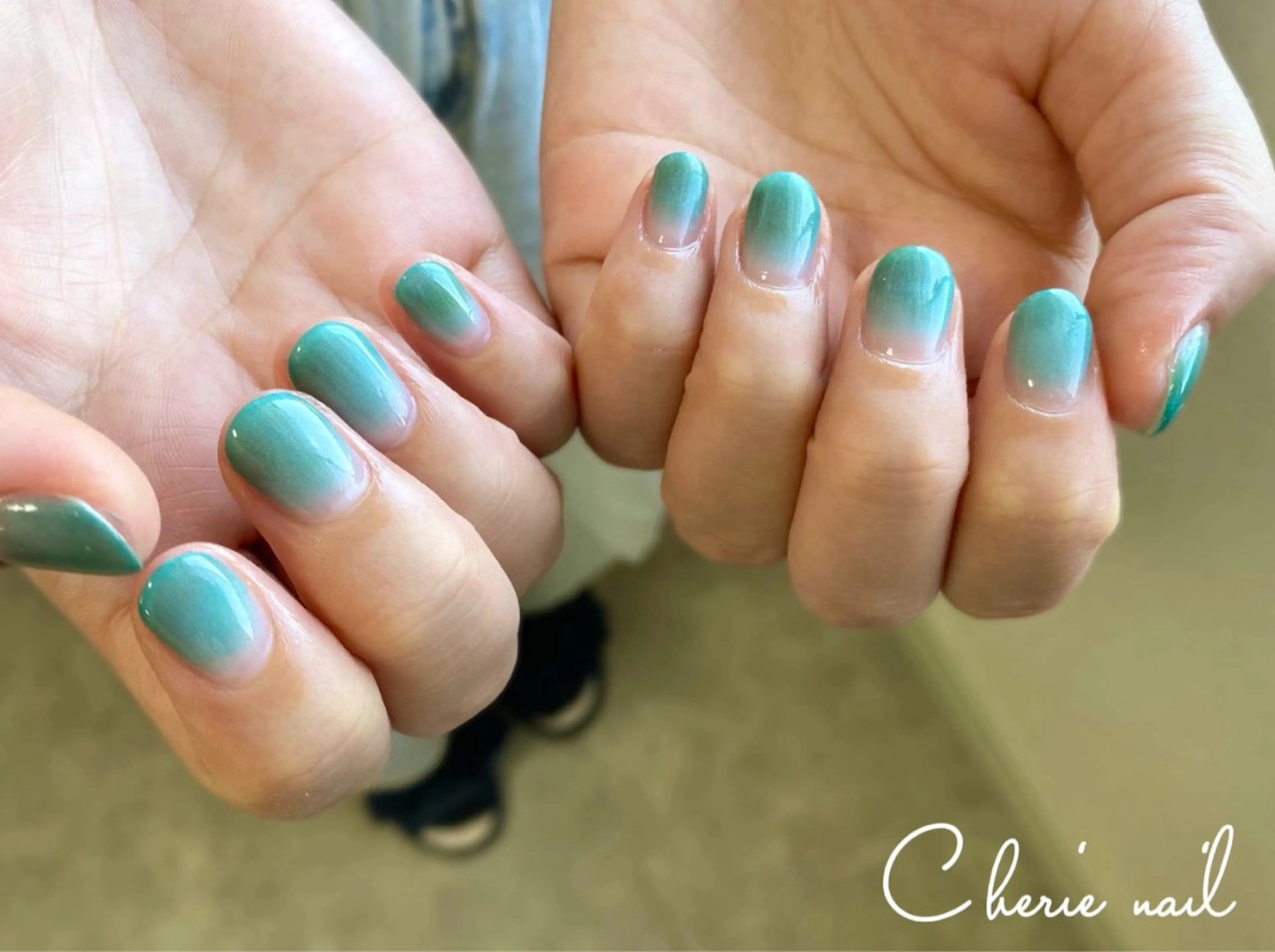 ネイル ジェルネイル グラデーション マグネットネイル 夏ネイル Cherienail yunaのネイルデザイン