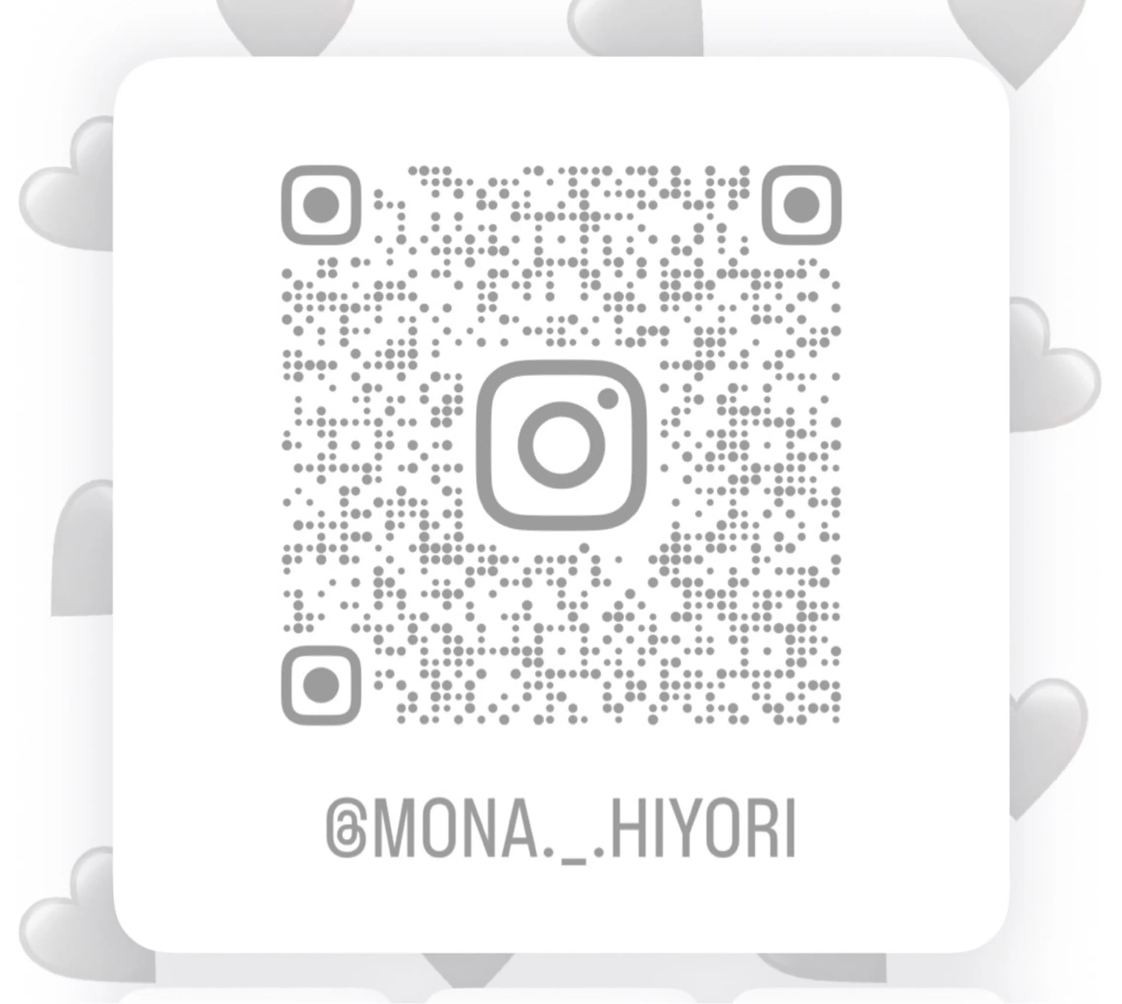 ロング カラー MONA HIYORIのヘアスタイル