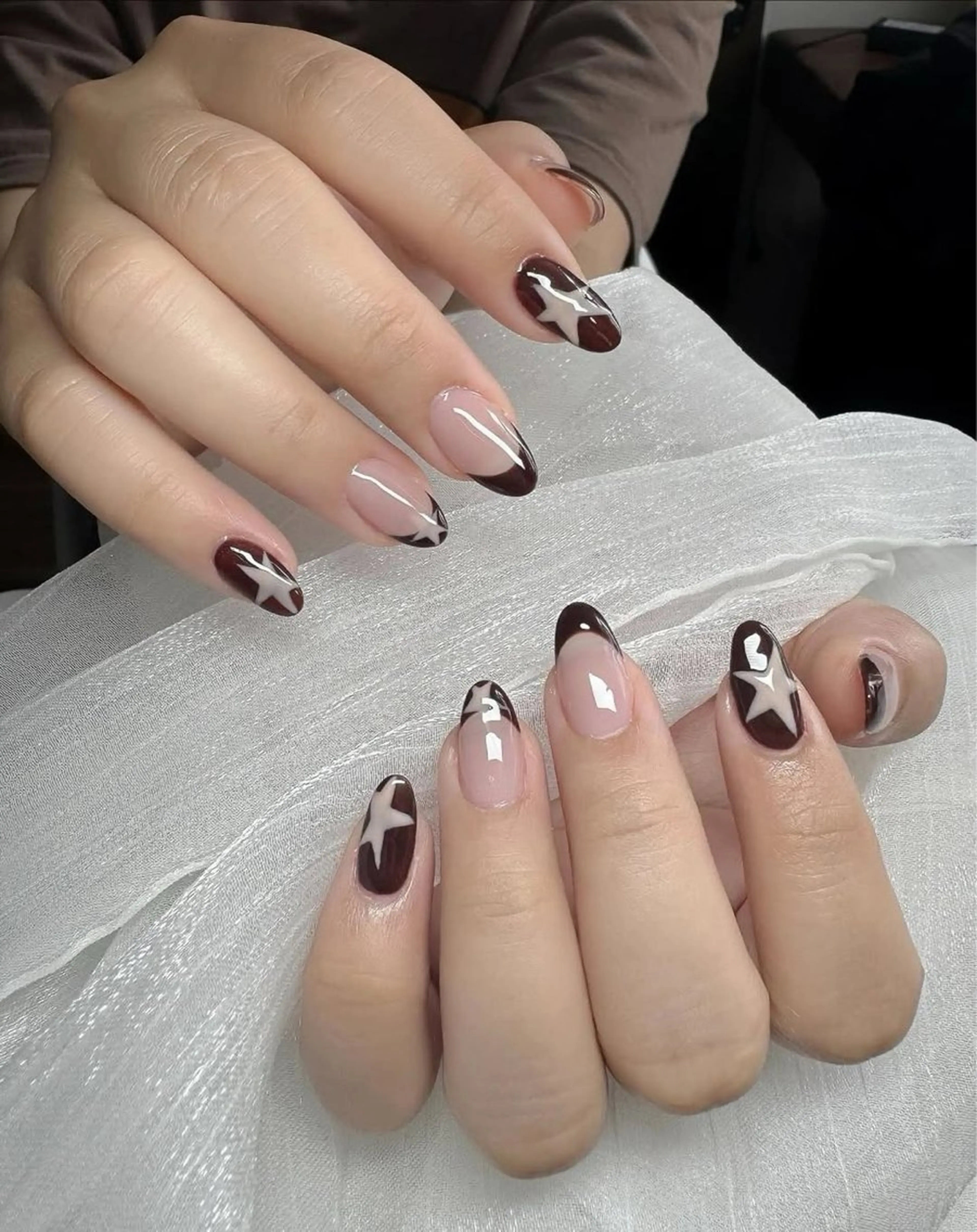 ネイル フレンチネイル ジェルネイル 韓国ネイル マグネットネイル ネイルチップ Rin Nail 新大久保店のネイルデザイン