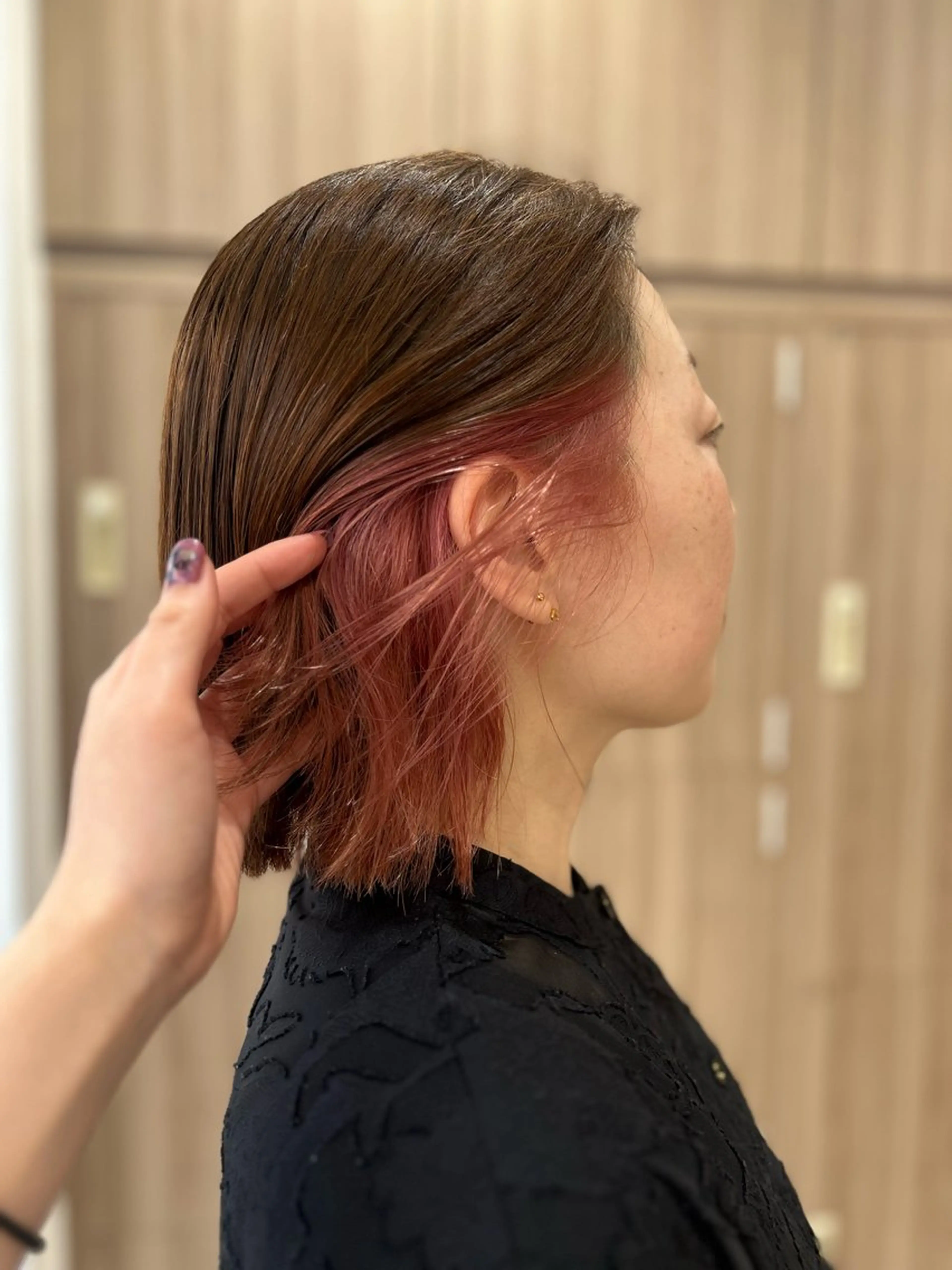 セミロング カラー インナーカラー ヘアカラー メンズハイライト × perm Runoのヘアスタイル