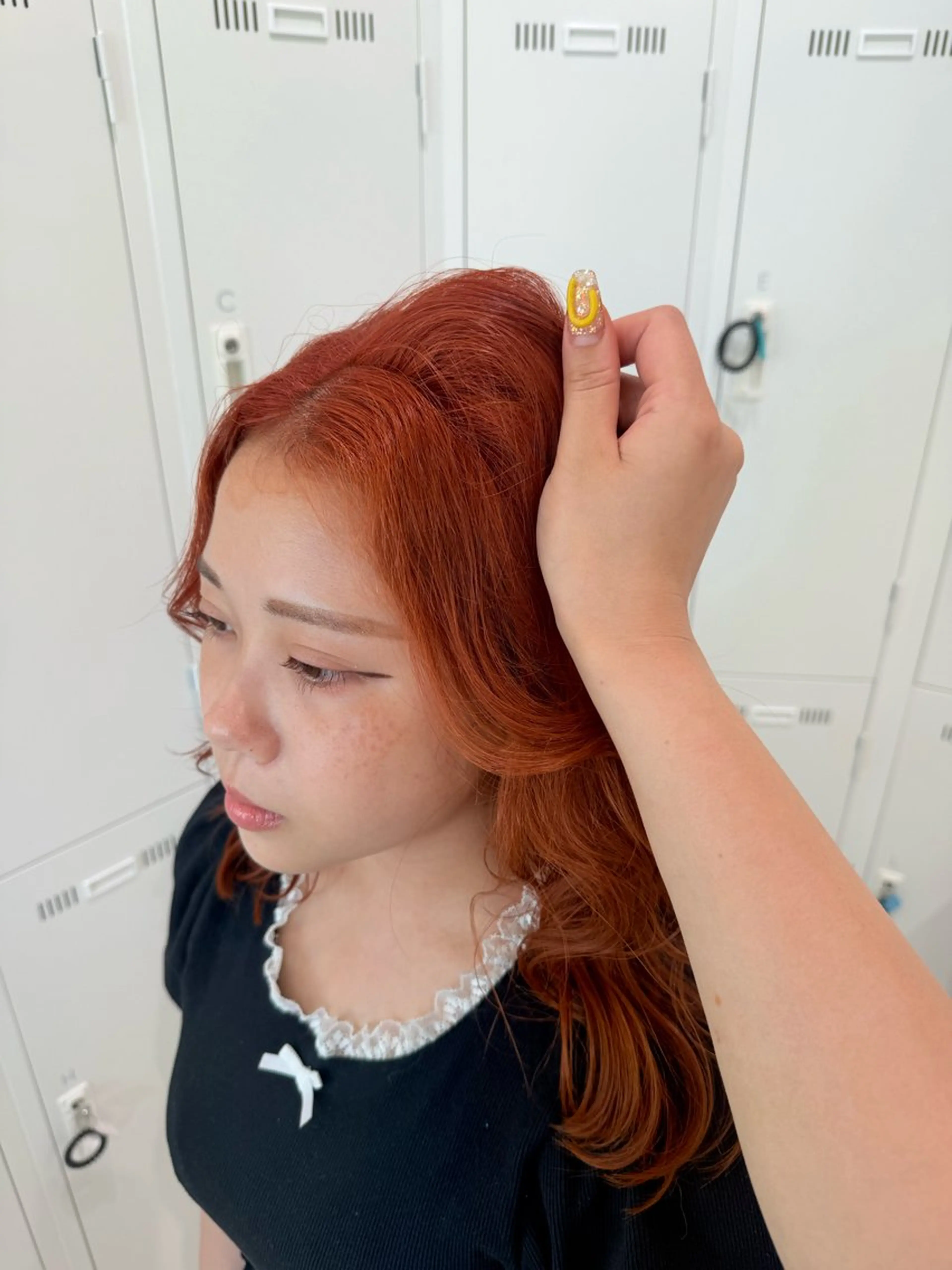 セミロング カラー 艶髪/ハイトーン ️🫧rino🫧のヘアスタイル