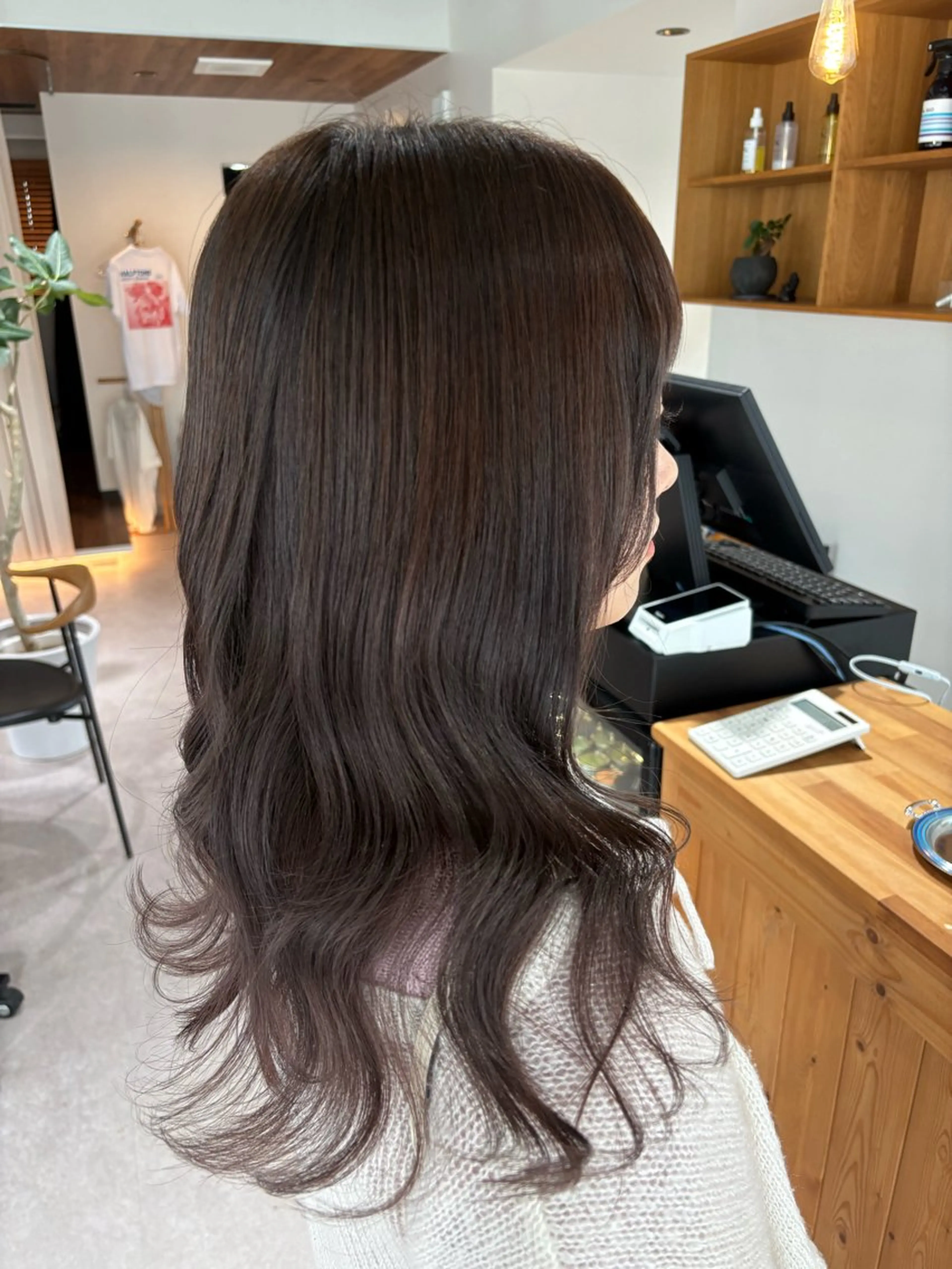 カラー ブラウンカラー グレージュ ヘアカラー aina / n.w.hのヘアスタイル