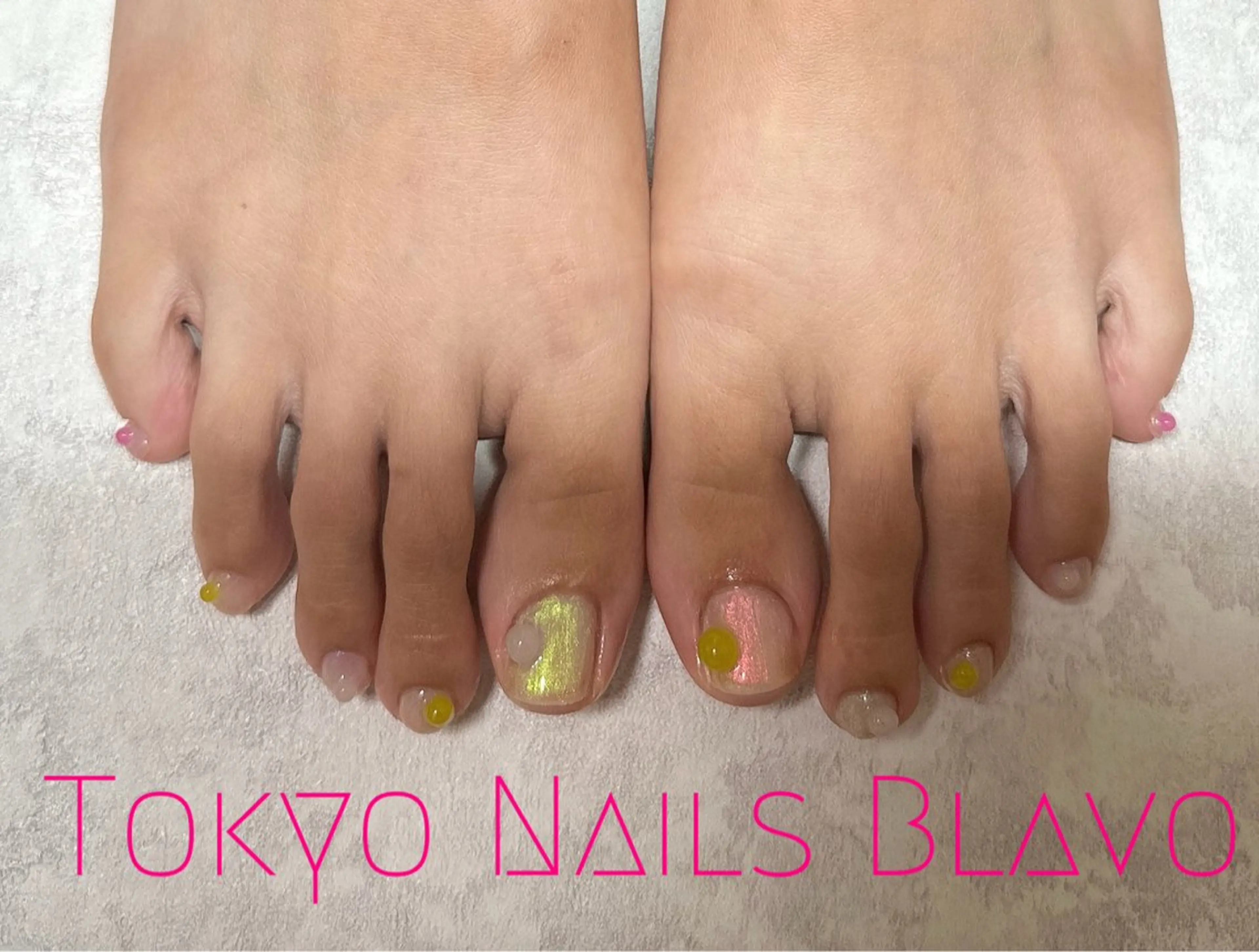 フットネイル　デザイン　オフ有りの写真