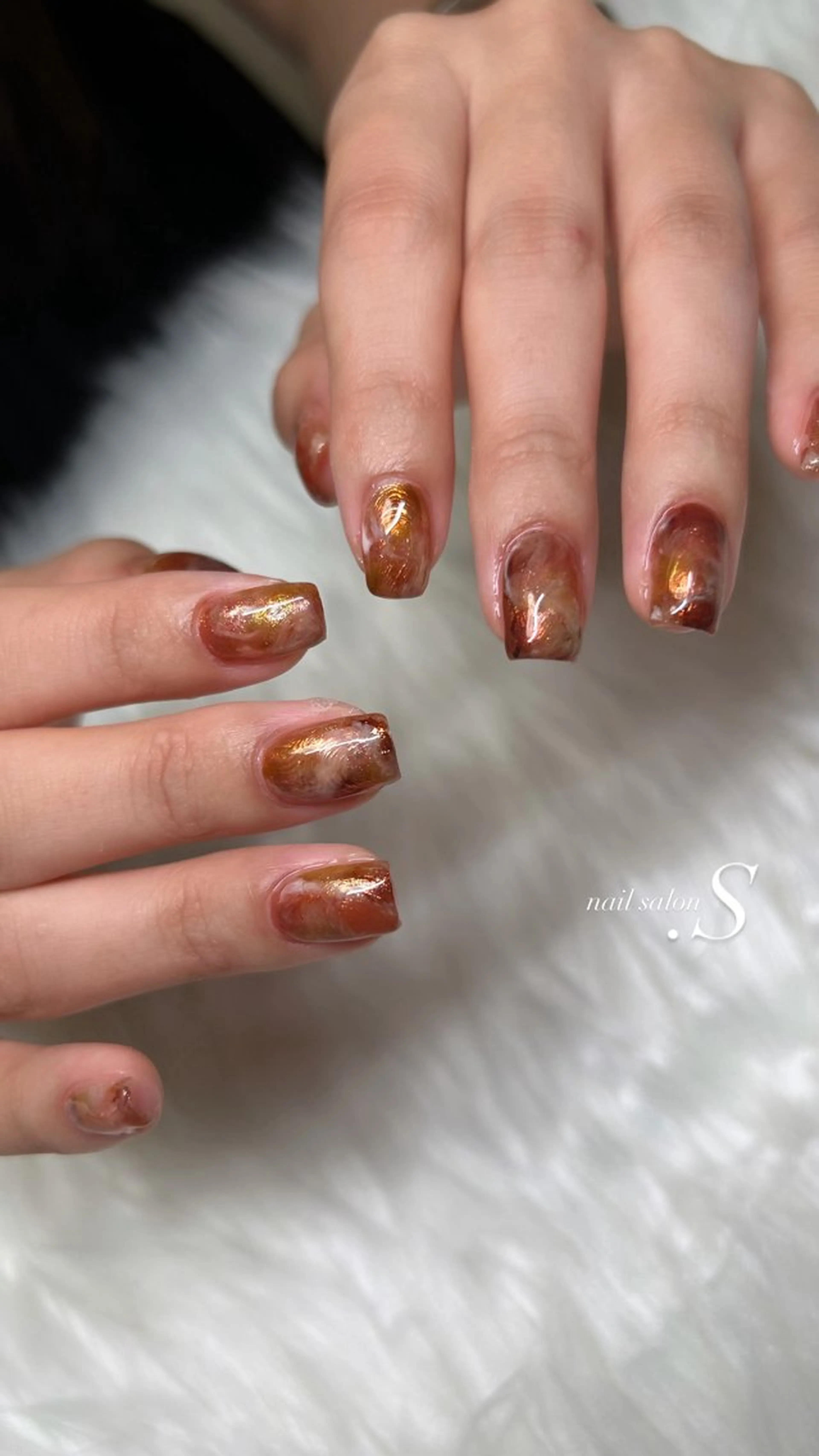 ネイル アートネイル ニュアンスネイル 関山 志乃のネイルデザイン