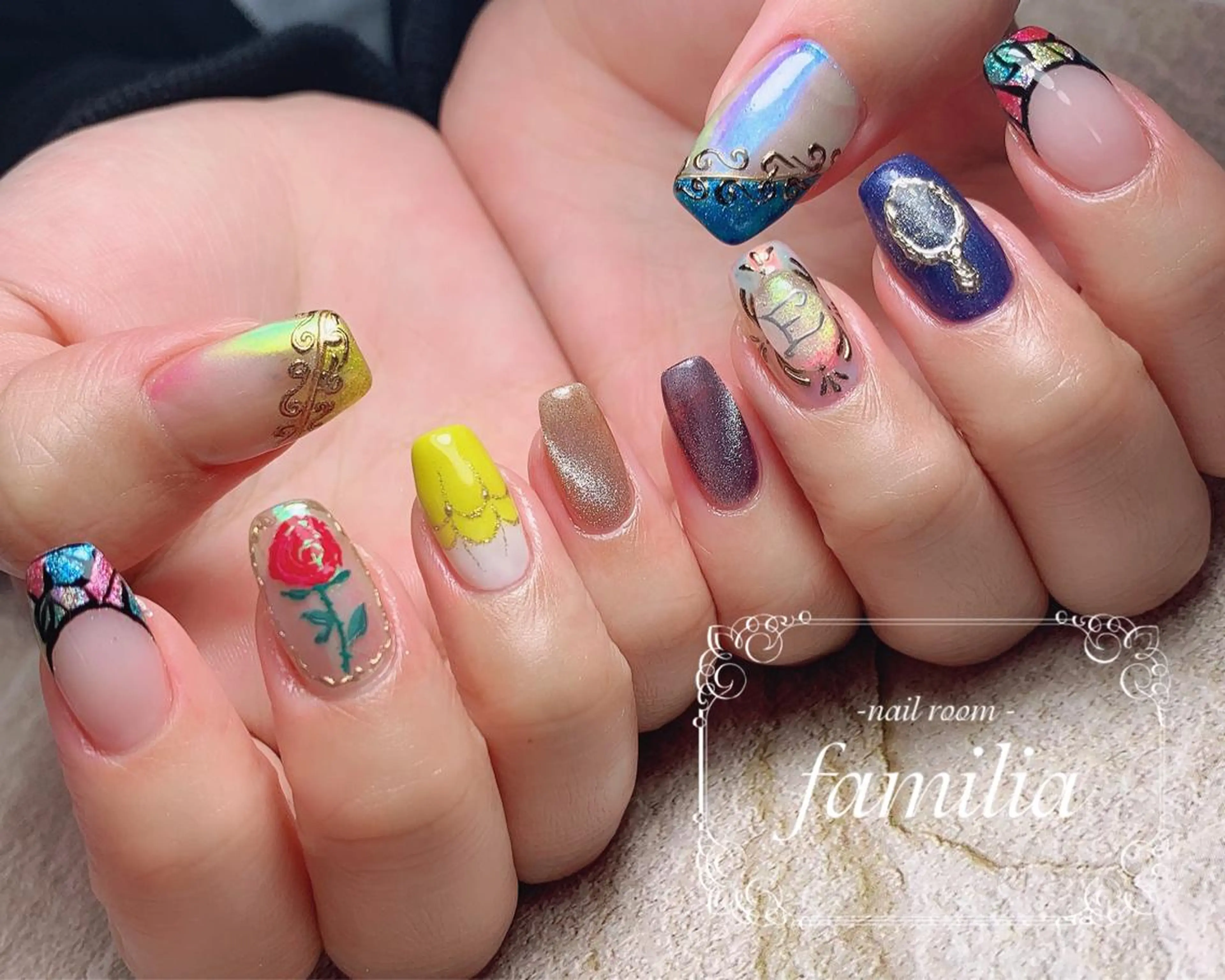 ネイル ハンドネイル -nailroom- familiaのネイルデザイン