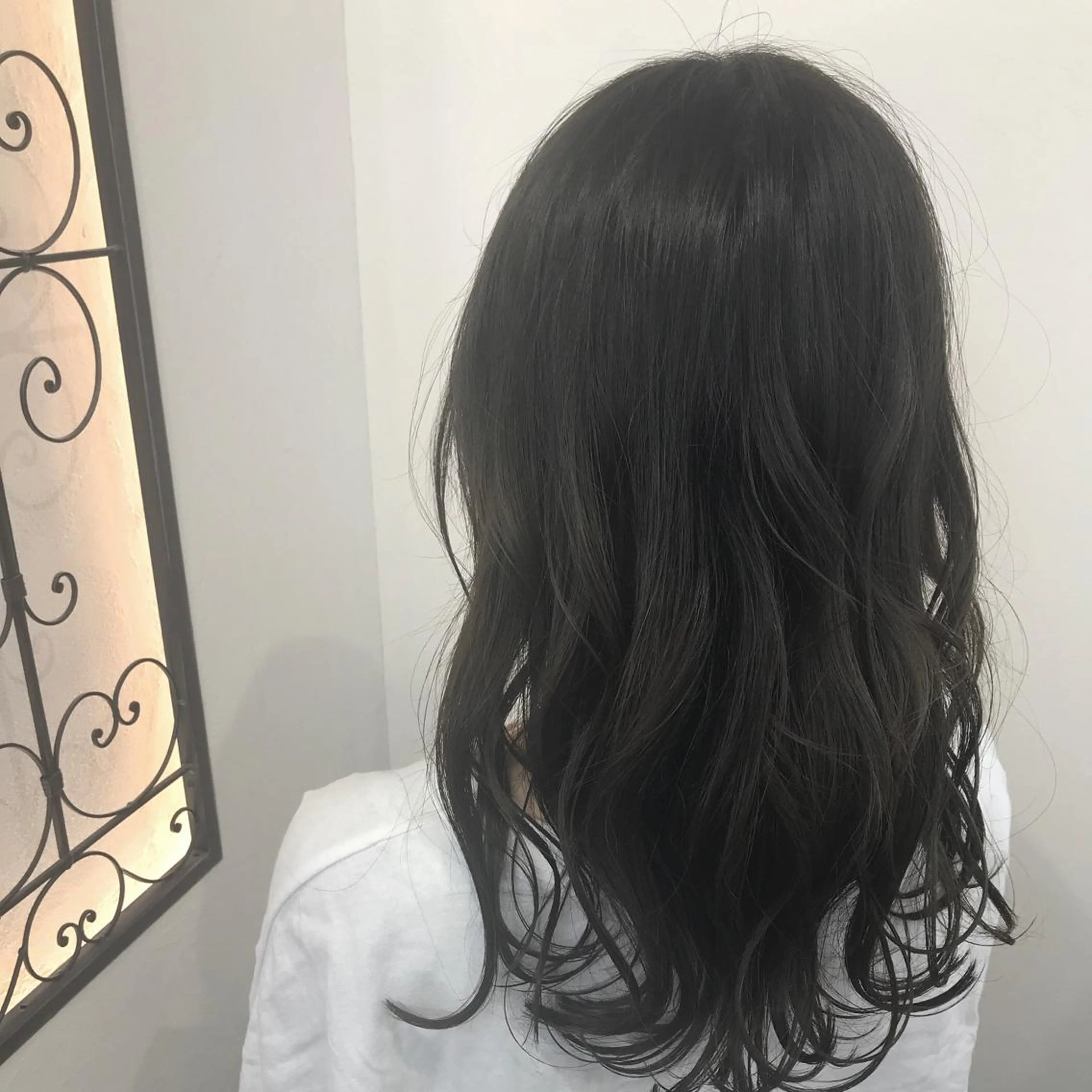 セミロング カラー AVANCE 長尾 尚悟のヘアスタイル