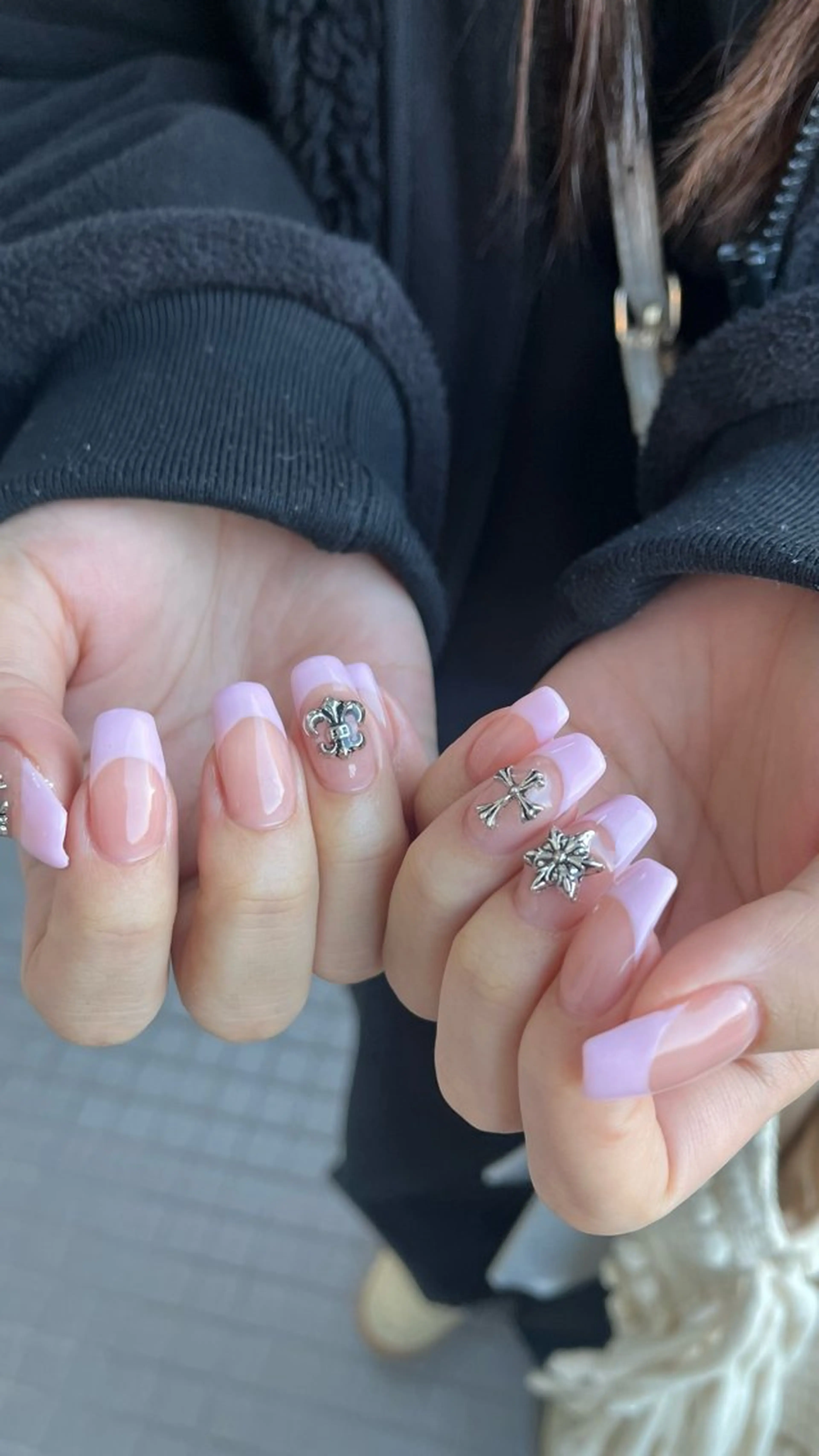 ネイル ハンドネイル 🤎Two ERI🤎のネイルデザイン