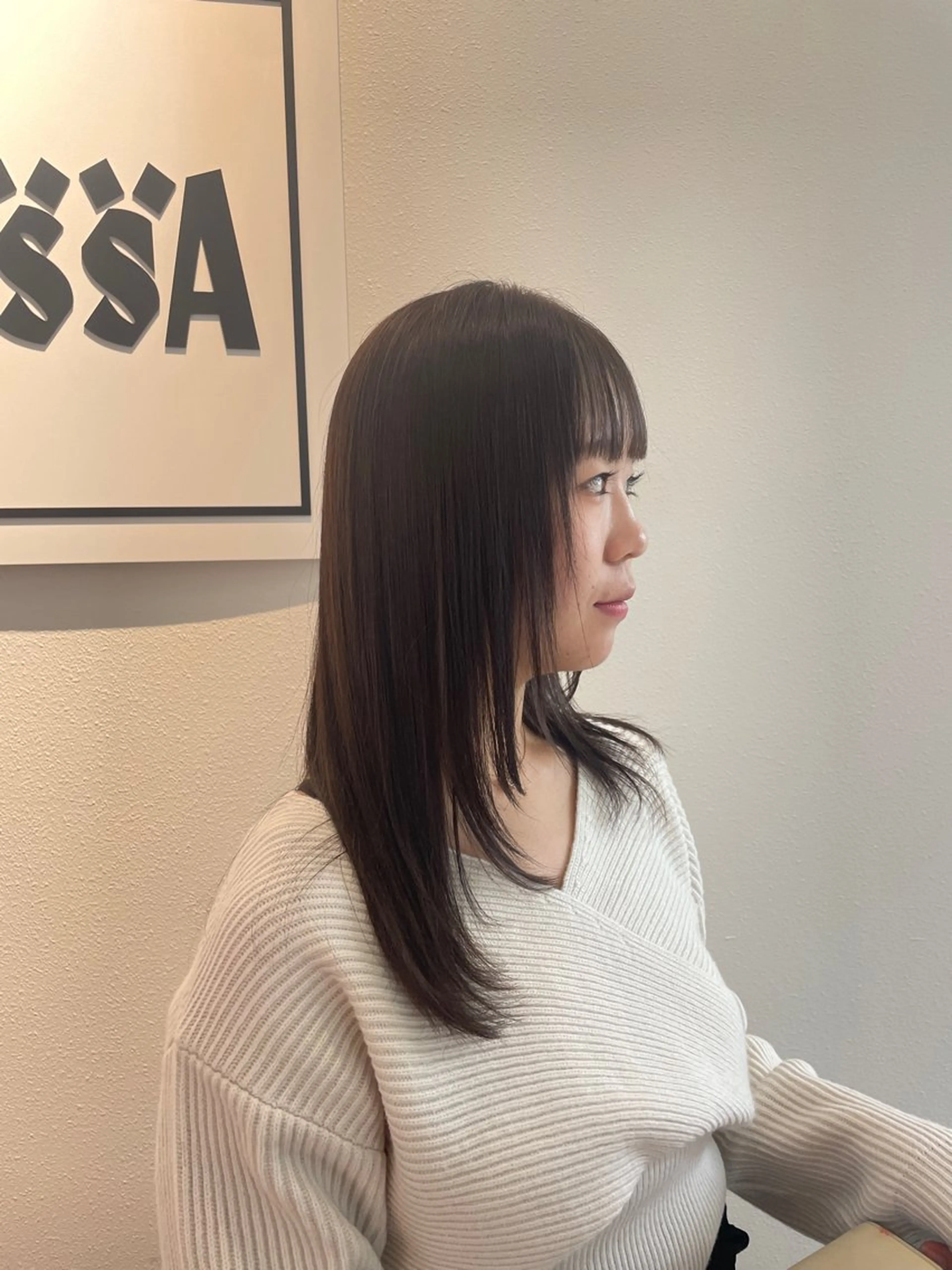 セミロング 顔まわりレイヤー 顔周りカット レイヤーカット 【レイヤー艶カラー】 🎀moka🎀のヘアスタイル