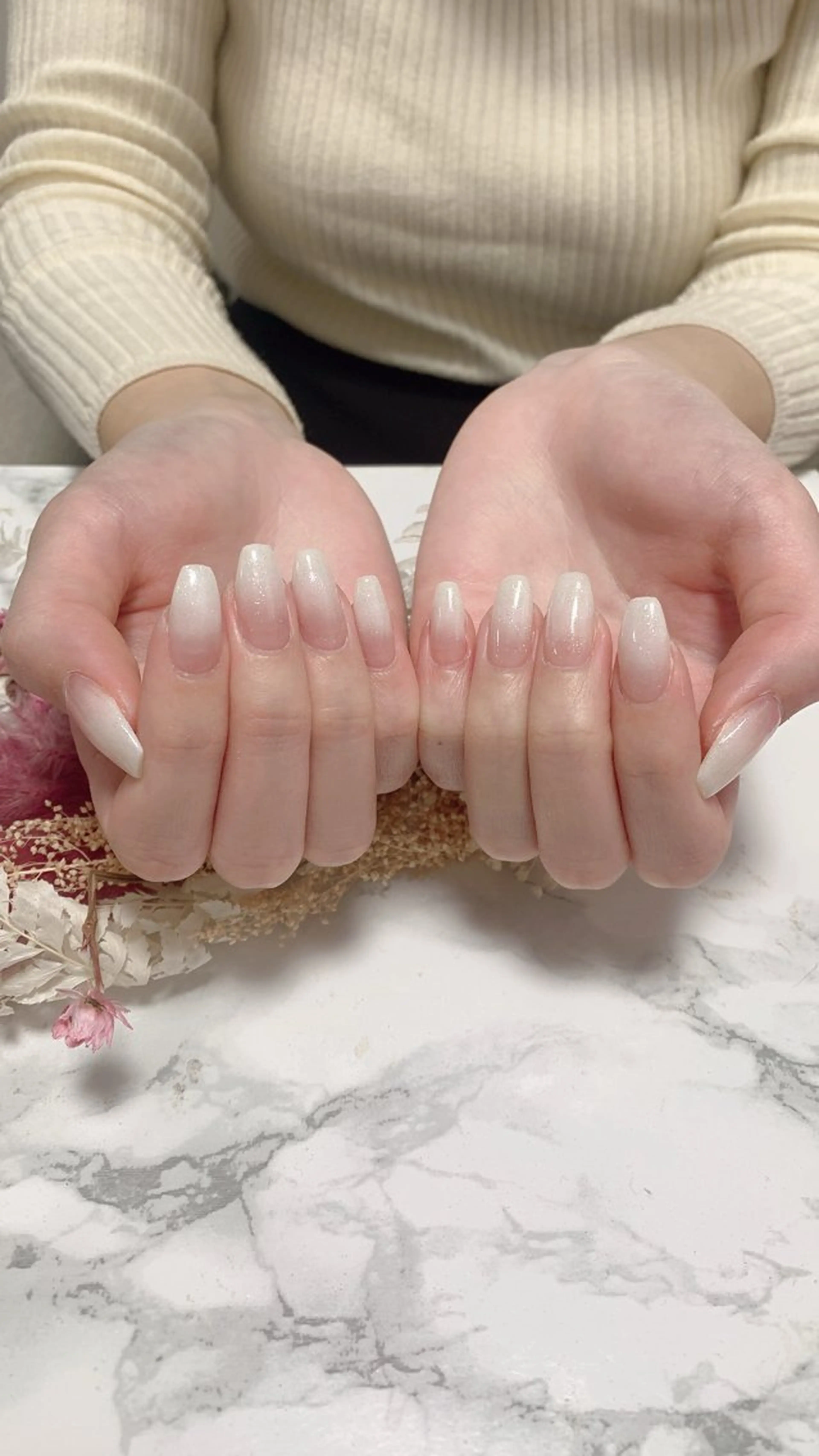 ネイル ハンドネイル はな💎ネイル ワンホン、長さ出しのネイルデザイン